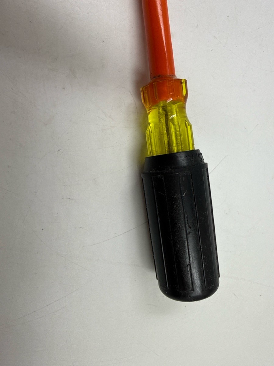 Cementex MC6P-CG Insulated Cabinet Tip Screwdriver (MI1069330)