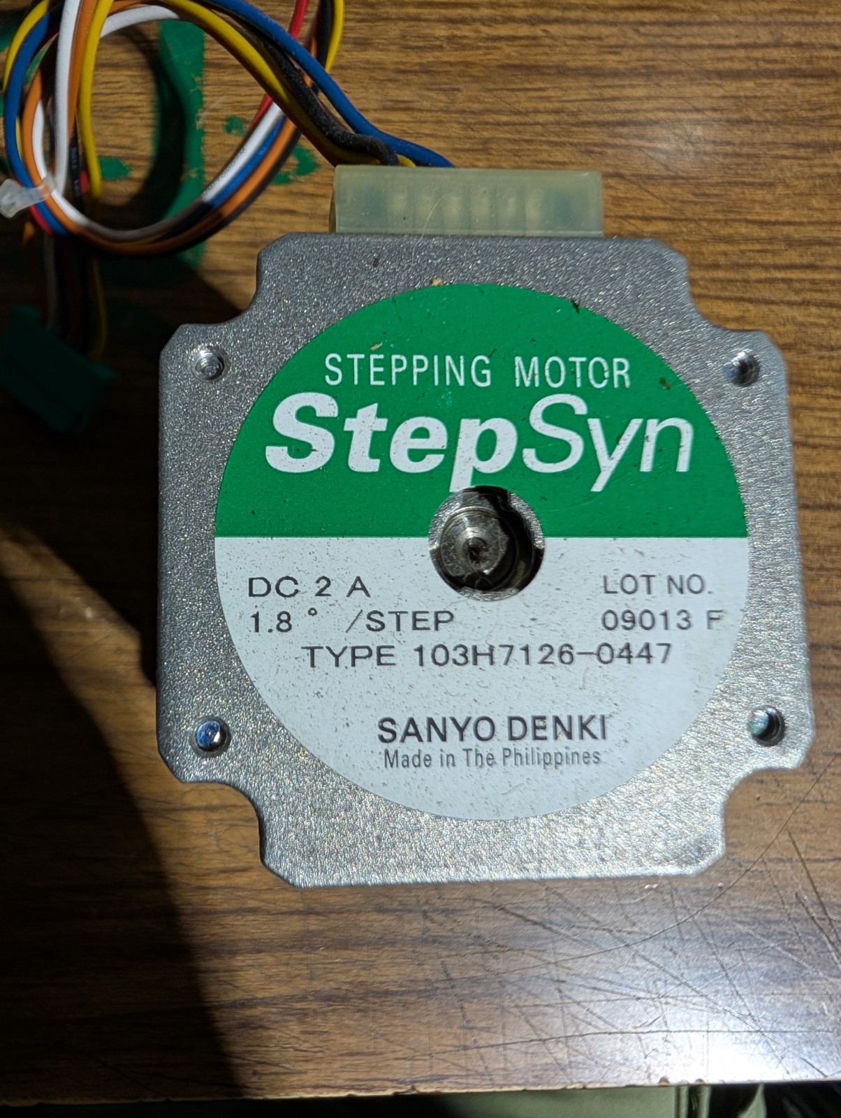 Stepping Motor Step Syn Sanyo Denki - DC 2 A - 1.8 Deg - FAST USA SHIPPING! #R41