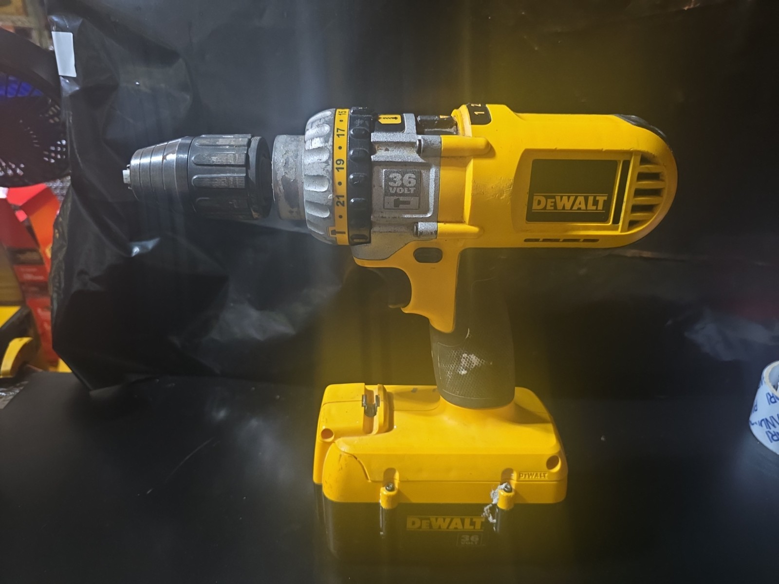 Dewalt Heavy Duty Cordless Drill Hammer Drill   With The Battery No Charger
