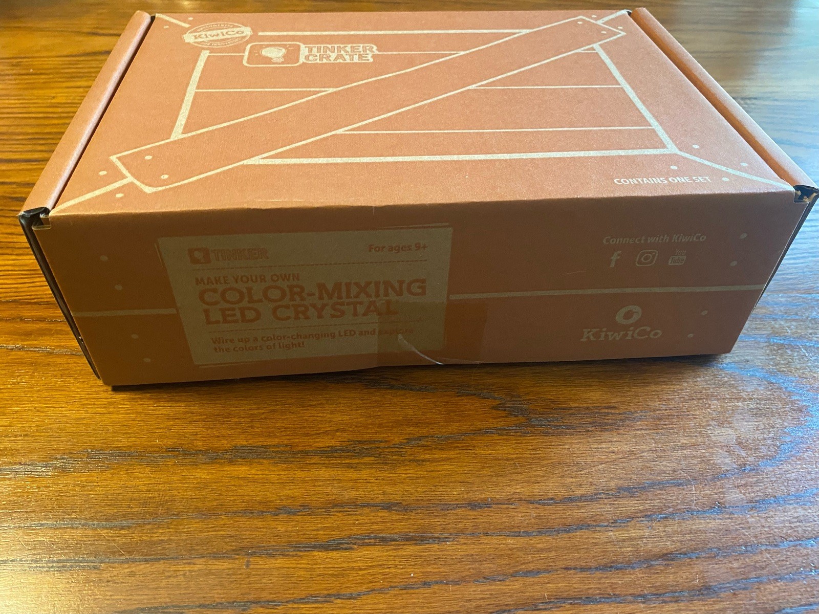 KiwiCo Tinker Crate Color-Mixing LED Crystal Kit. New In Box 9+ Stem Kit