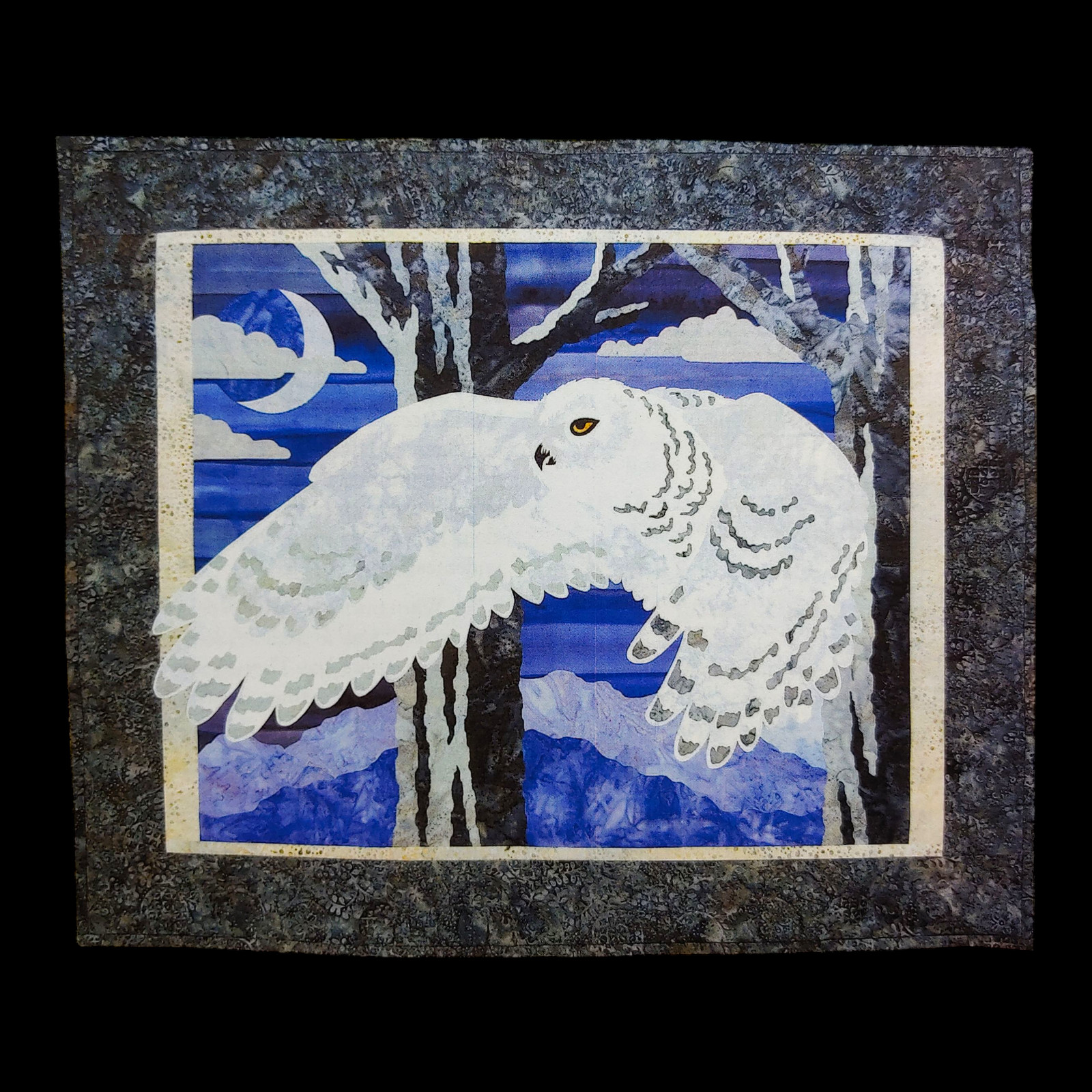 Snowy Owl Applique Quilt Pattern - 27x23 Forest Mountains Winter Bird Moon Batik