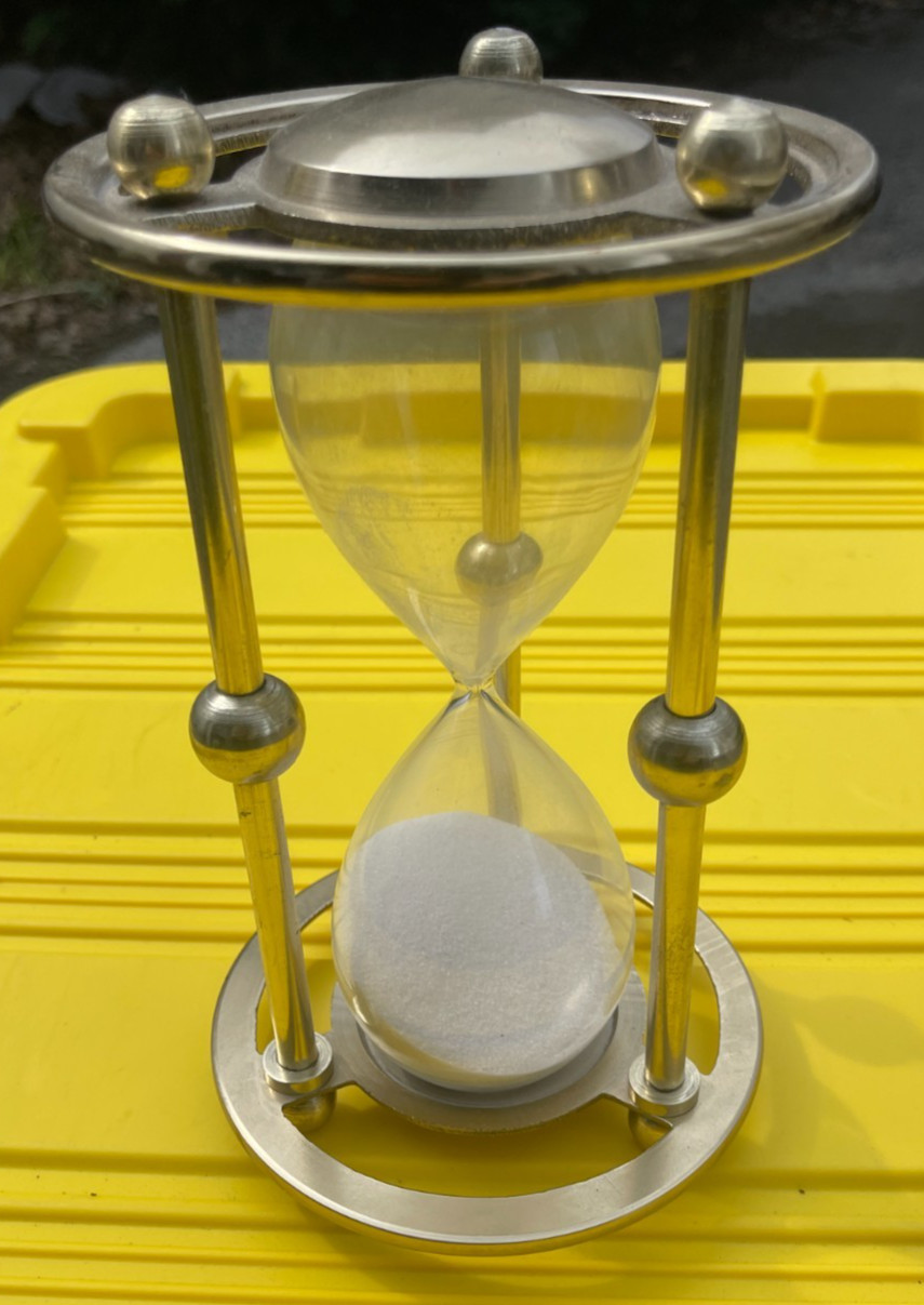 Vintage 80s? Metal Hour Glass Sand Timer Hourglass Gold Colored