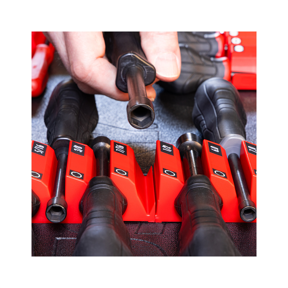 Ernst Mfg. 14 Tool Screwdriver Pro XL - Red