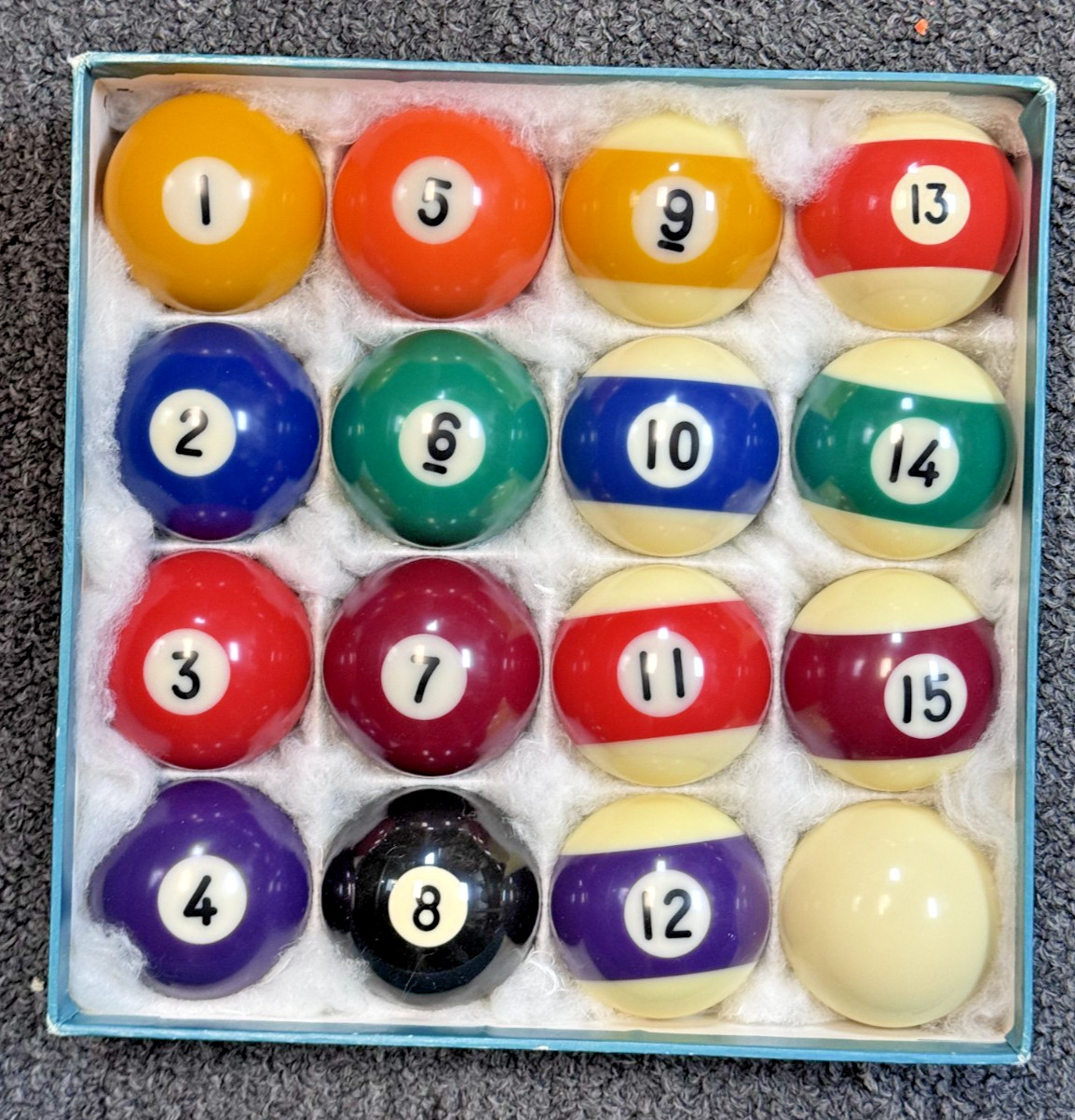 IVORYITE 2 1/4" BILLIAR, POOL BALL SET WITH BOX, COMPLETE SET