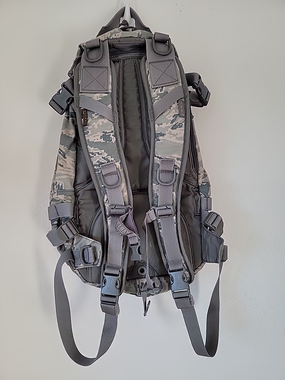 Camelbak Motherlode 500 Hydration Back Pack USMC Issued Digital Camo NO BLADDER