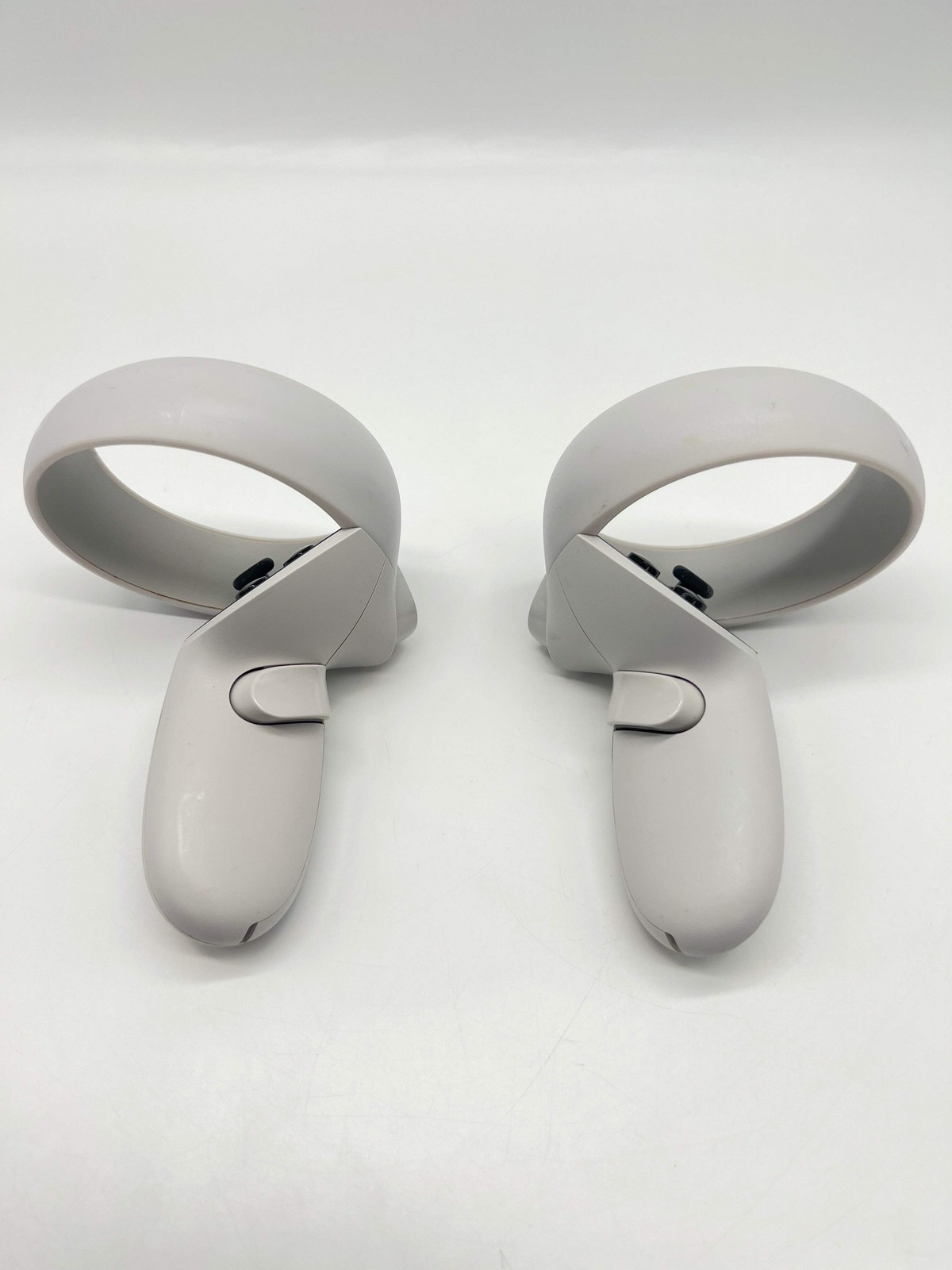 Meta Quest 2 VR Headset White