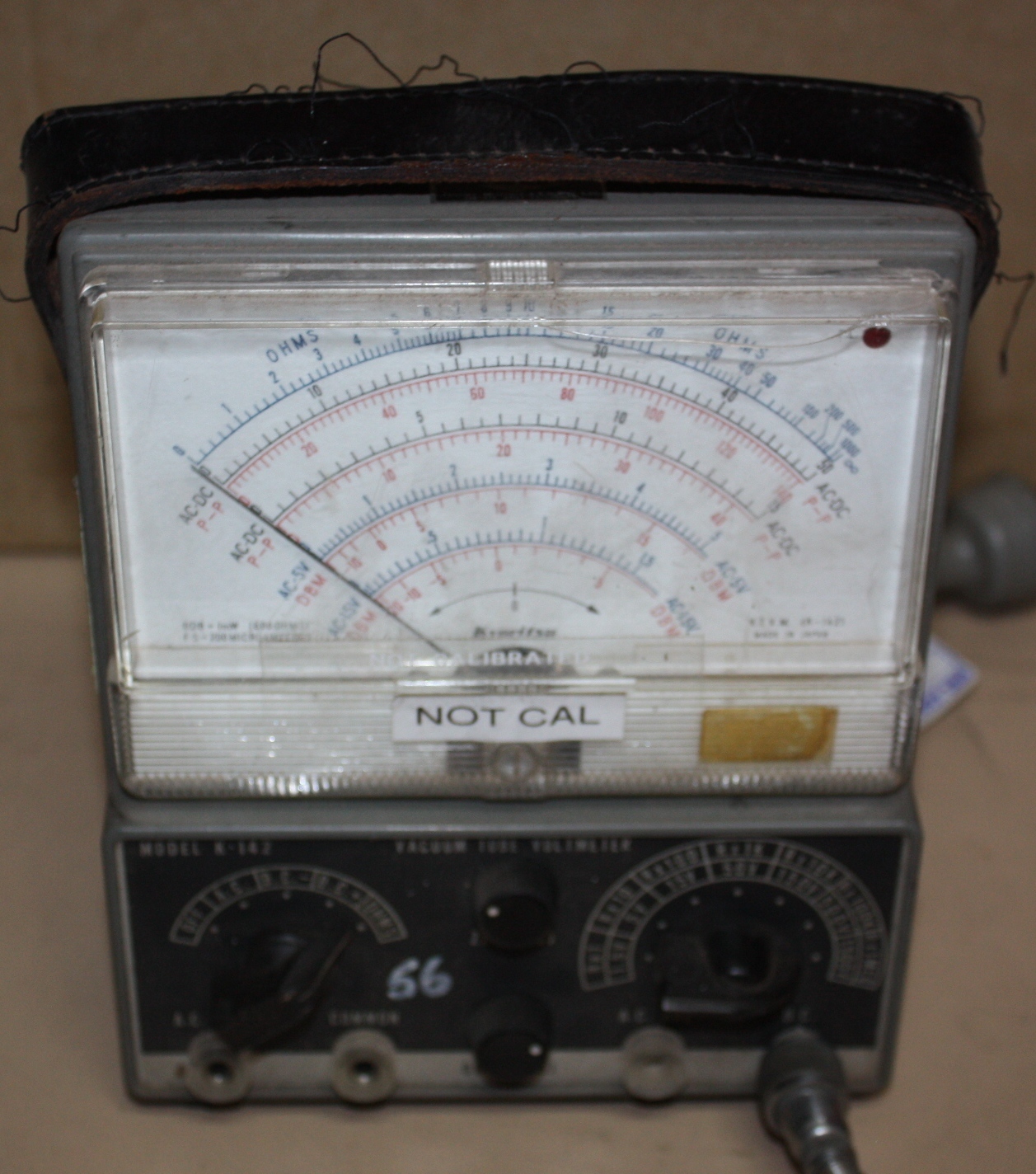 Vintage Kyoritsu Vacuum Tube Voltmeter  Model  K–142