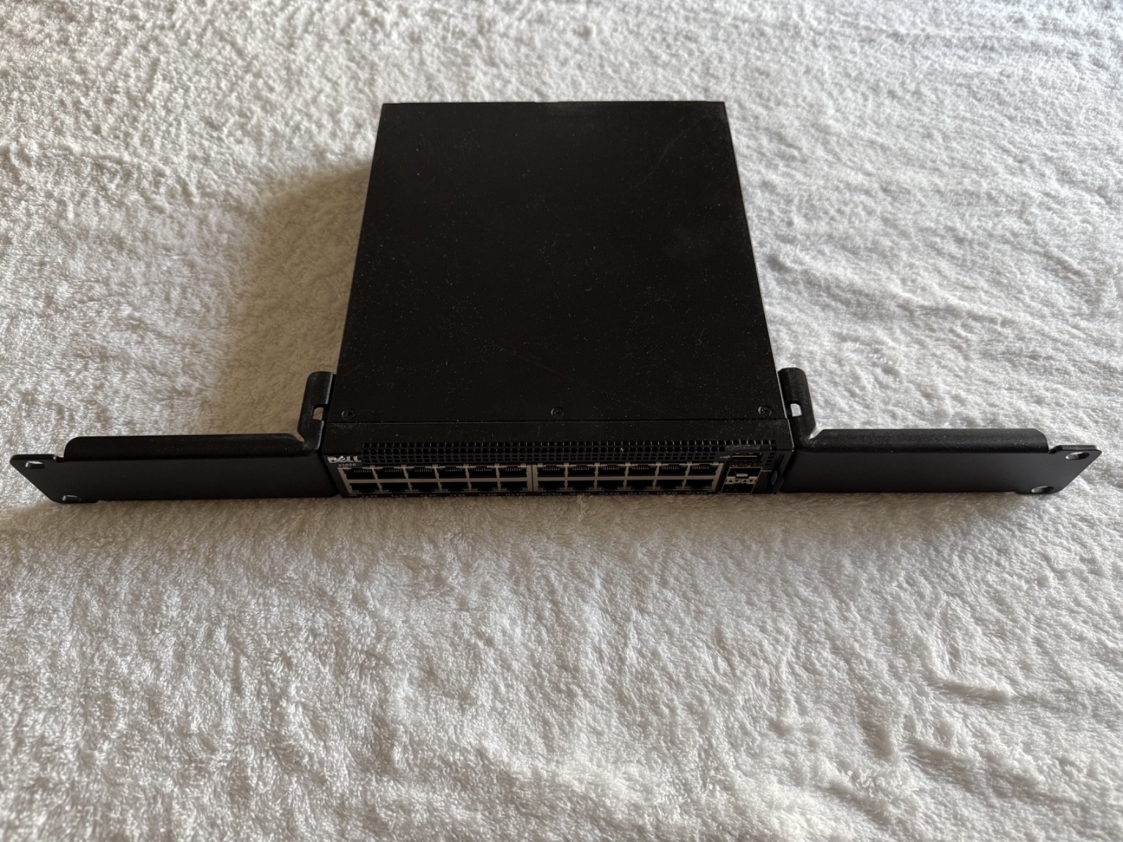 Dell Networking X1026 24-Port Managed Switch – Single Unit | 24×10/100 + 2×1 Gb