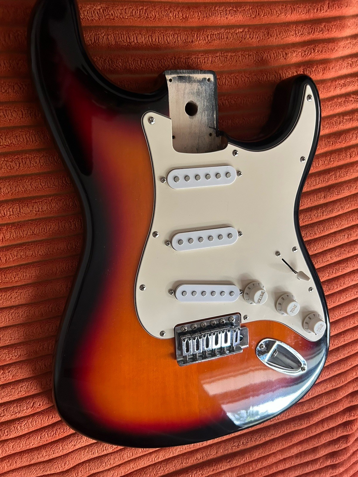 Fender Squier SE Stratocaster Loaded Guitar Body MINT