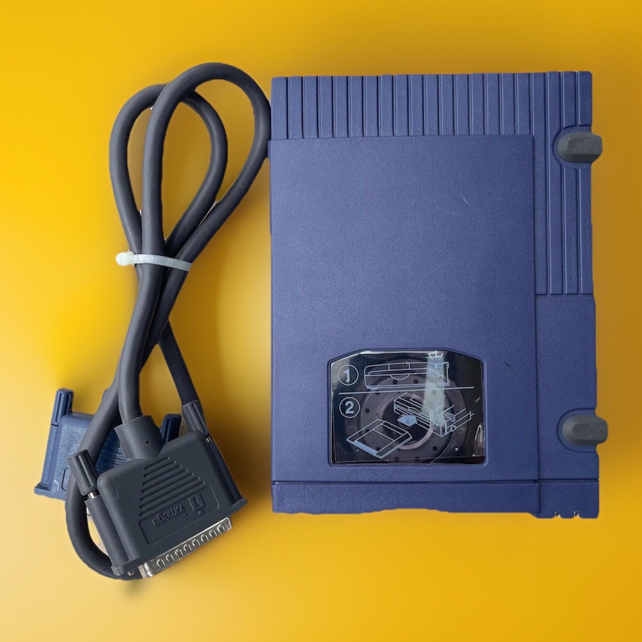 Iomega Zip 100 Portable External Drive Z100P2 & DB25 Cable. No Power Adapter