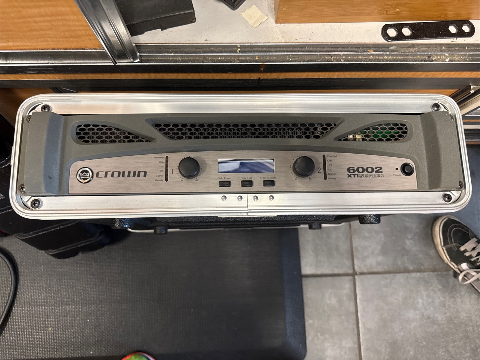 Crown XTI-6002 2 Channel 2100W @ 4 Ohms Power Amplifier plus Built-In DPS
