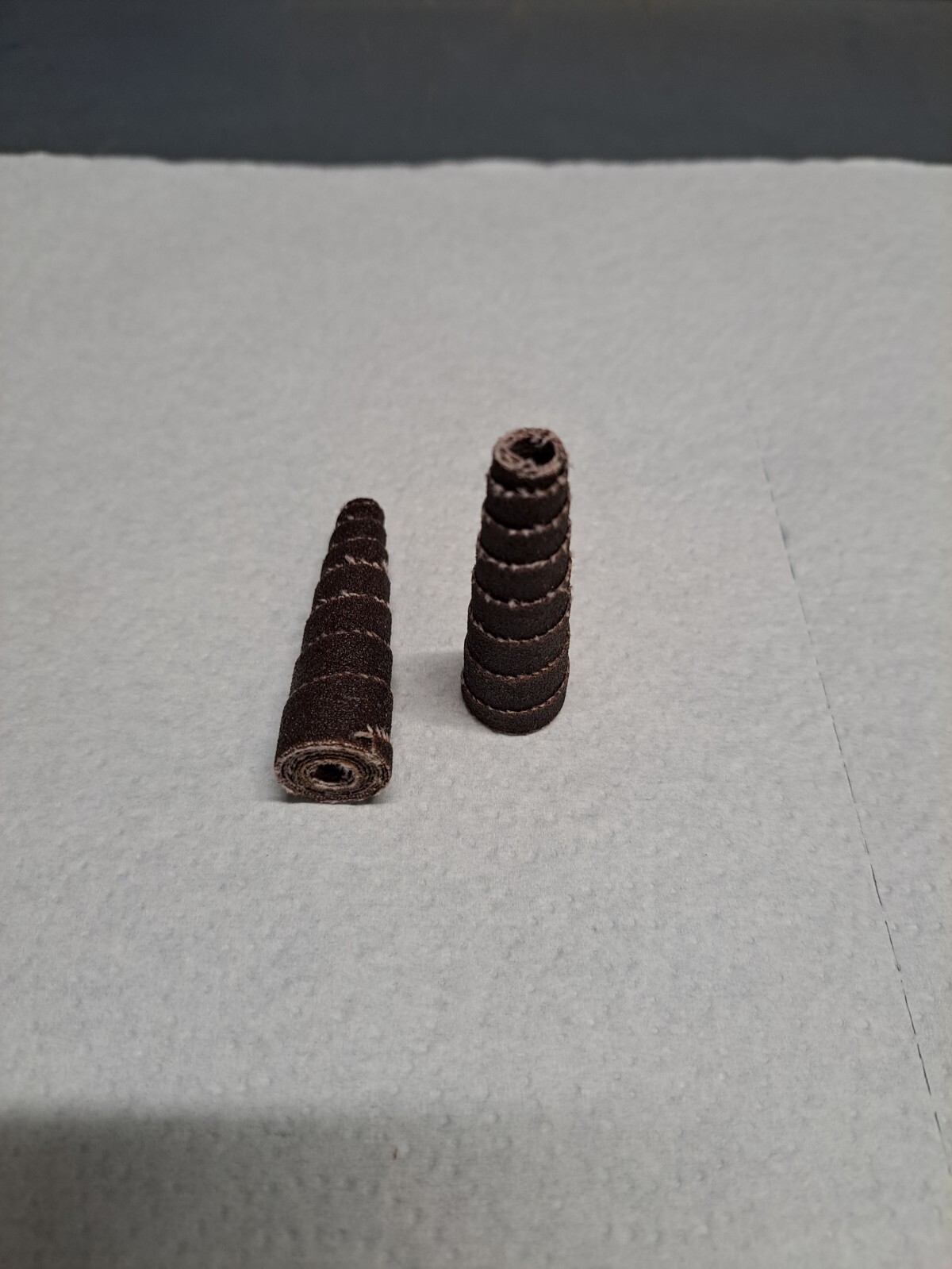 FULL TAPER CARTRIDGE ROLL 5/8 X 2 X3/16 150 GRIT A/O (20 PCS)