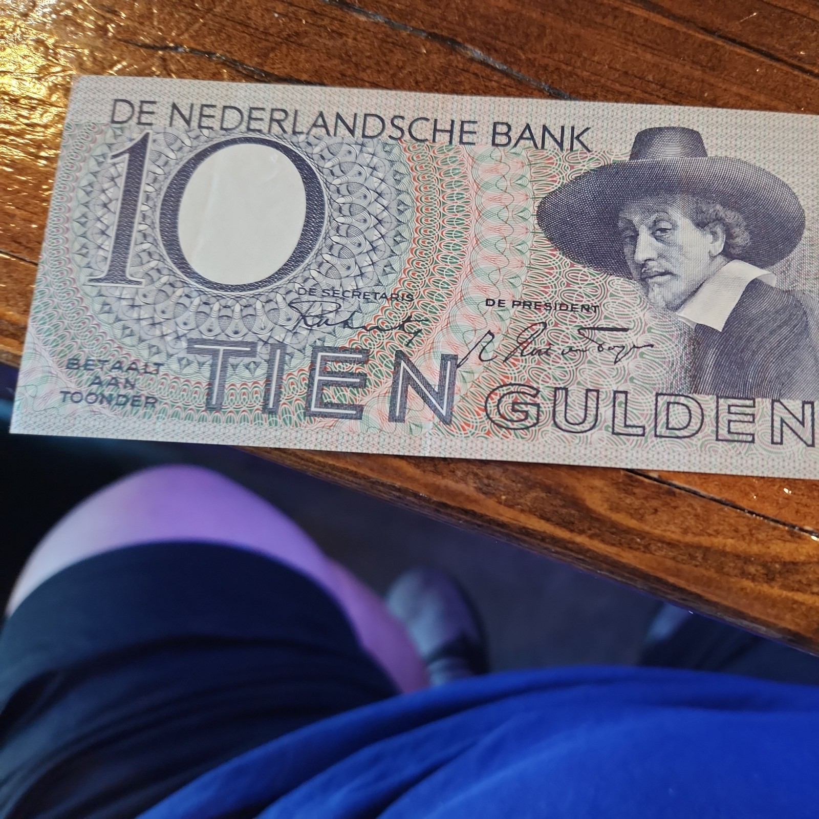 28.1.1944 NETHERLANDS 10 GULDEN **RARE** "BO" (( aUNC ))