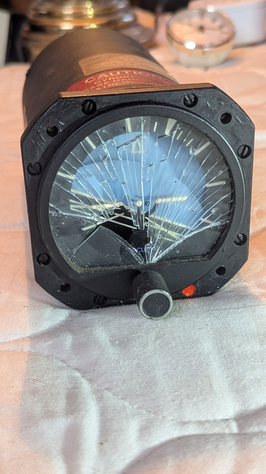 Edo-Aire 5000 F-6 Attitude Gyro PN:23-501-017 Cessna PN:C661076-0101 Parts/Repr