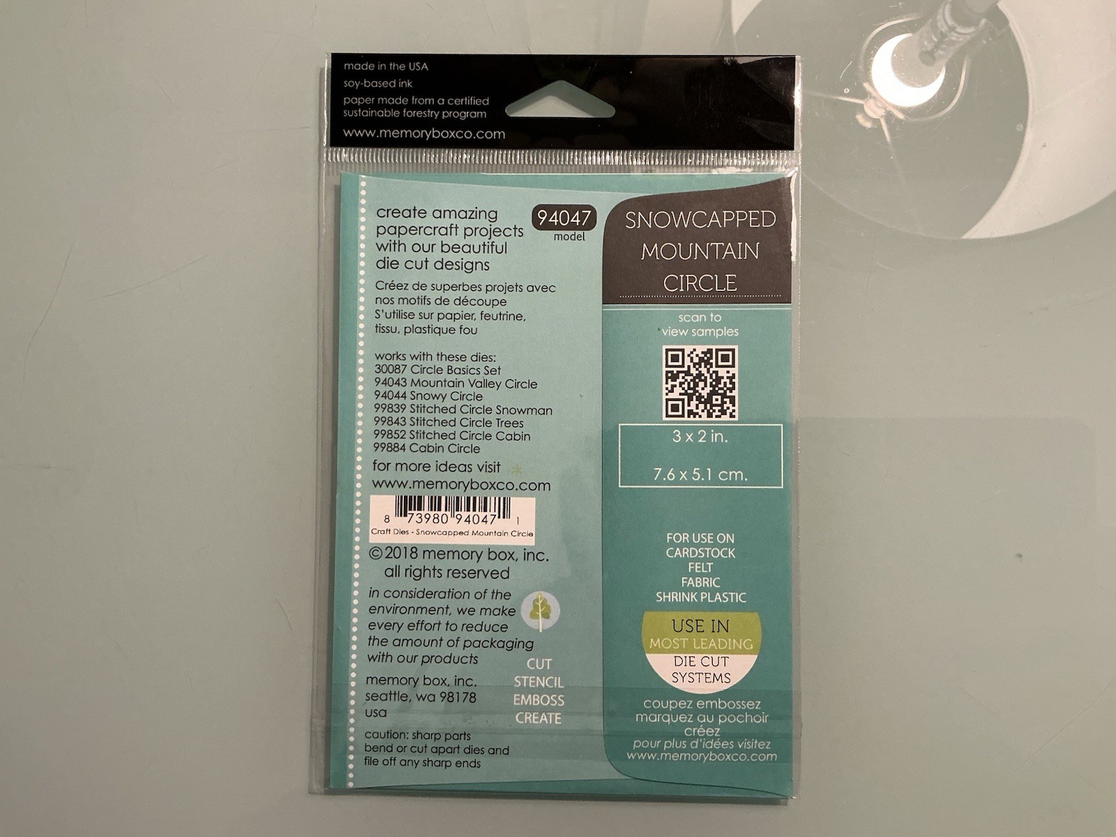 Memory Box “Snowcapped Mountain Circle” Cutting Die (New)