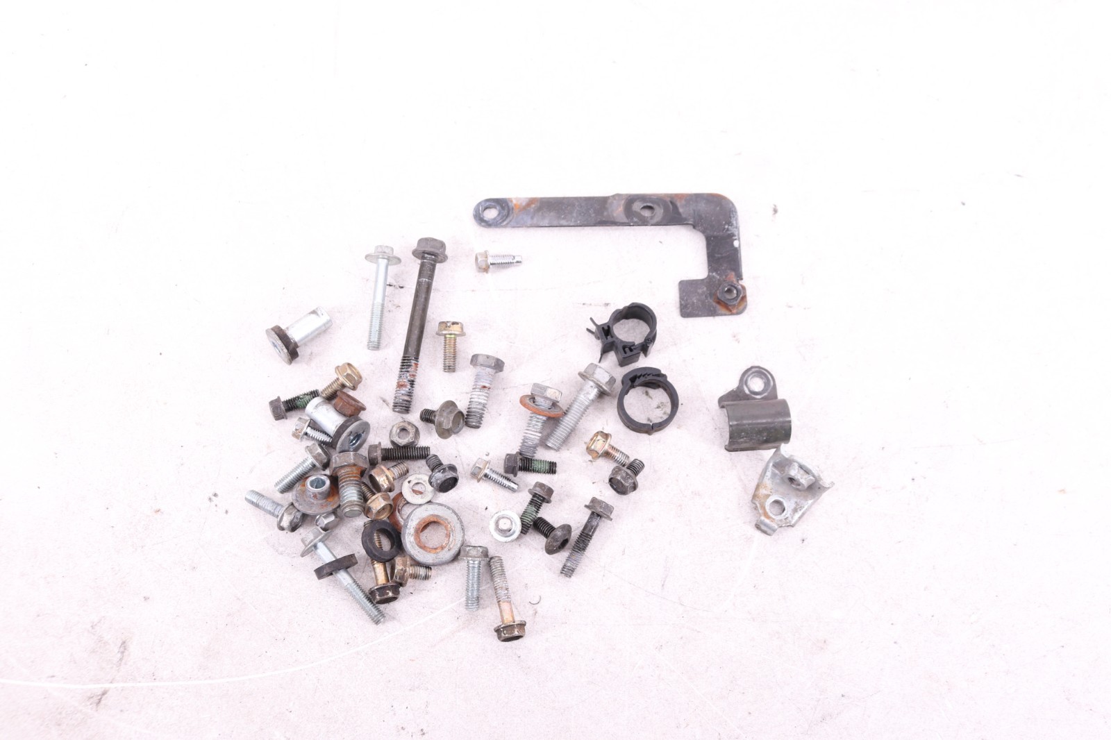 2003 97-05 HONDA SHADOW VT1100 1100 OEM MISC NUTS BOLTS BRACKET WASHER H183