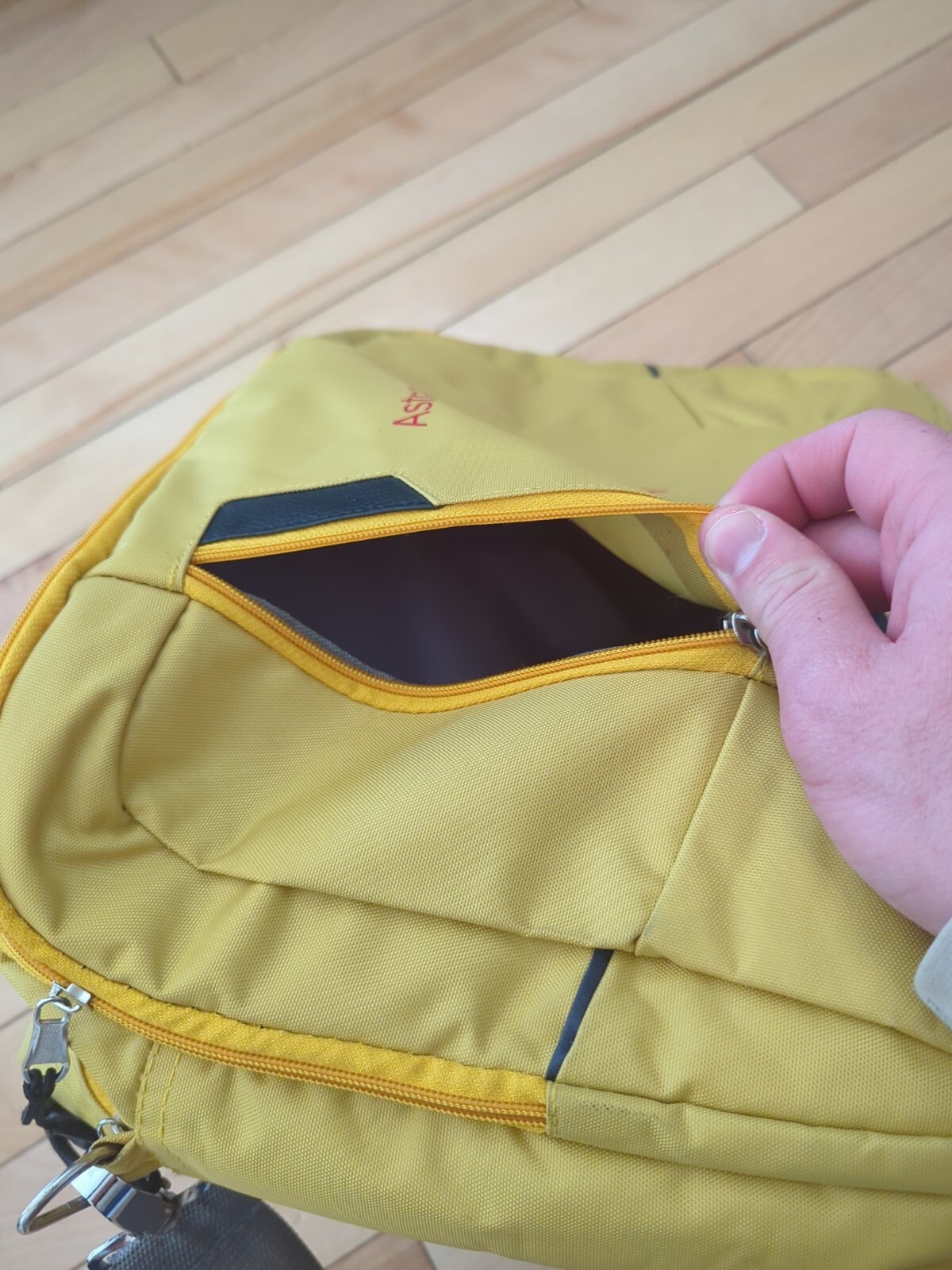 AstraZeneca Interventional Academy Laptop Bag