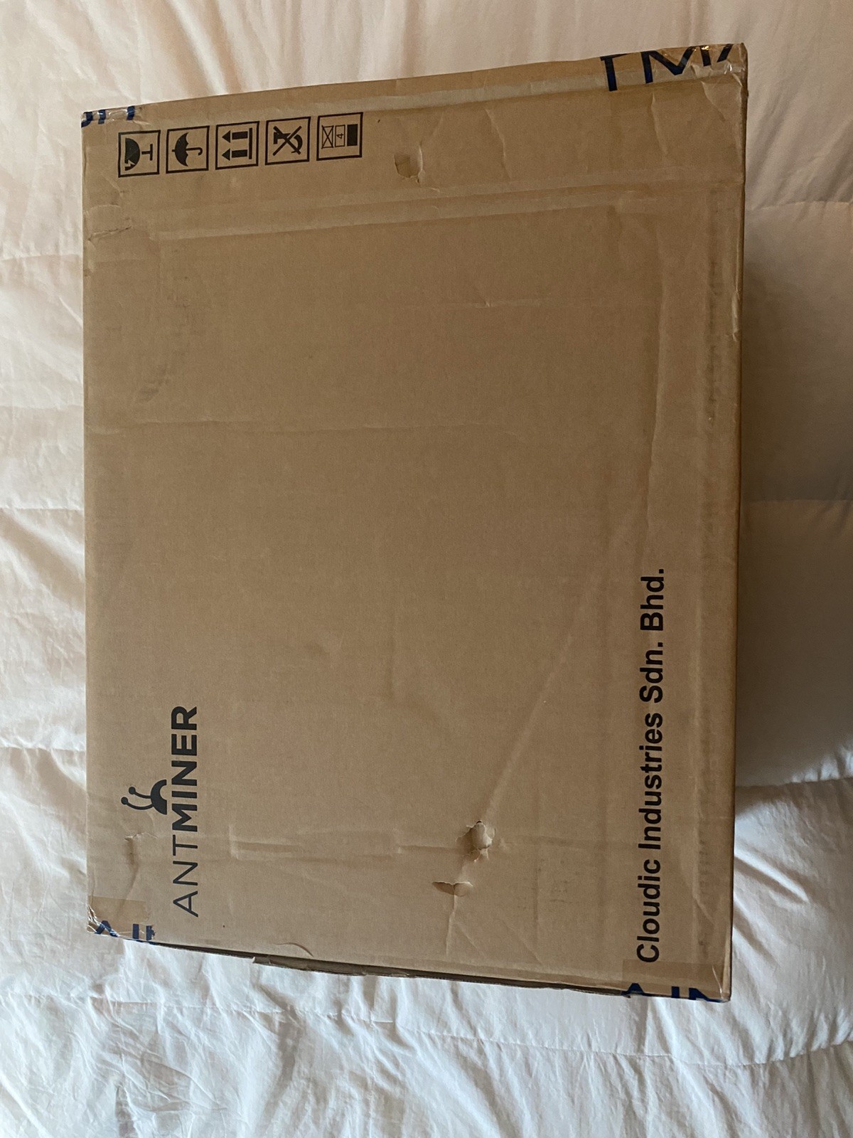 Bitmain Antminer S19J Pro 104TH ASIC Bitcoin Miner