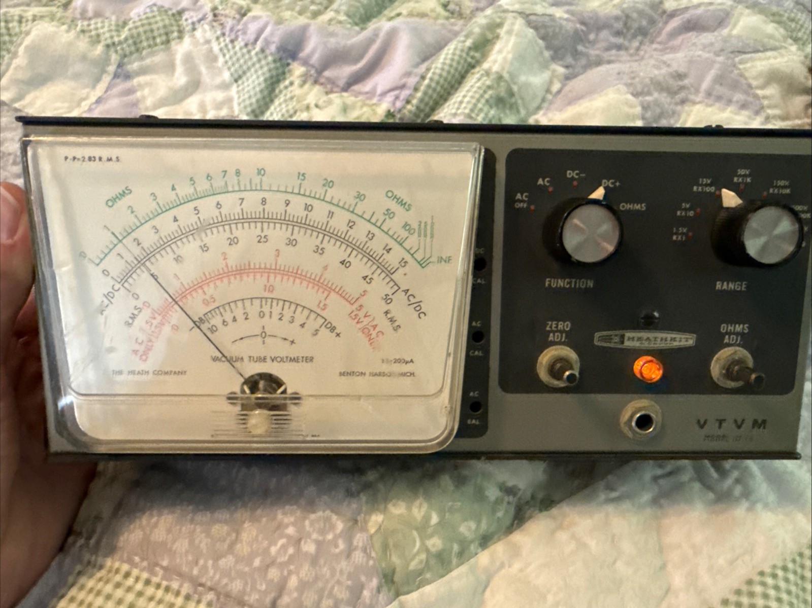 Heathkit IM-13 Vacuum Tube Voltmeter Analog ~ powers On, Untested otherwise