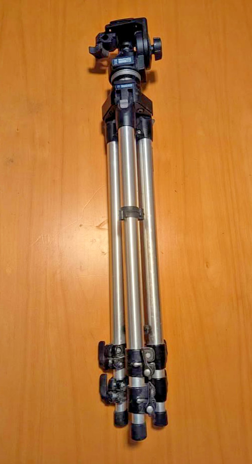 Manfrotto Tripod w/ 3130 Head + 3021 Legs – Made in Italy