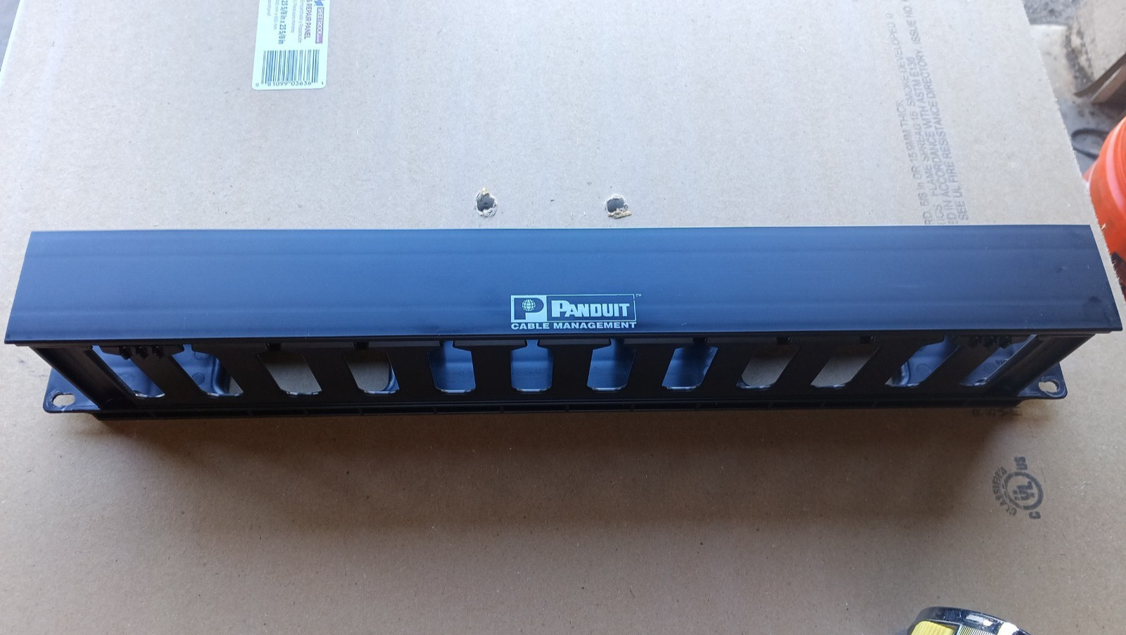 Panduit WMPFSE PatchLink Horizontal Cable Manager 1RU