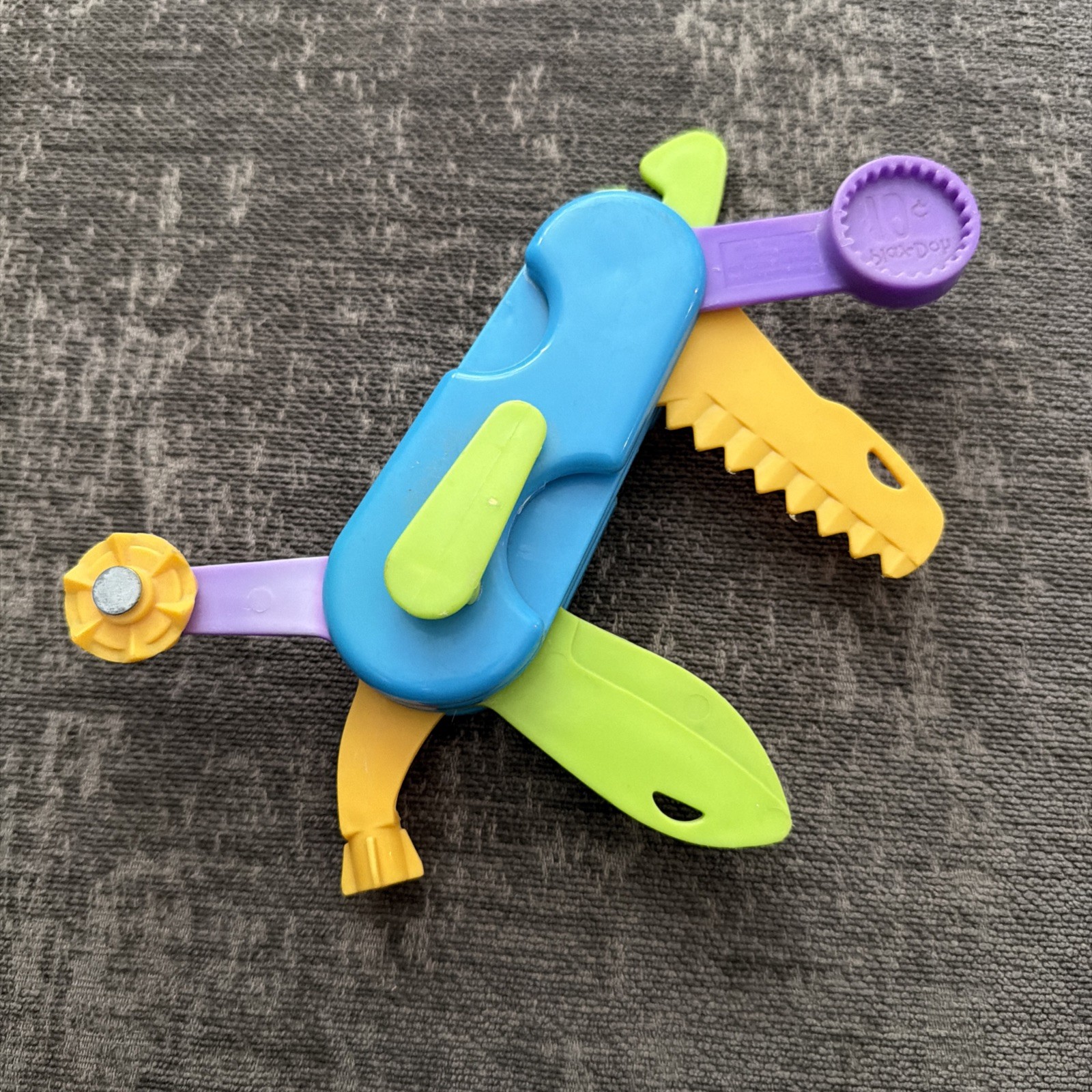 Play Do Fun Cutter Multi-Tool / Swiss Army Knife