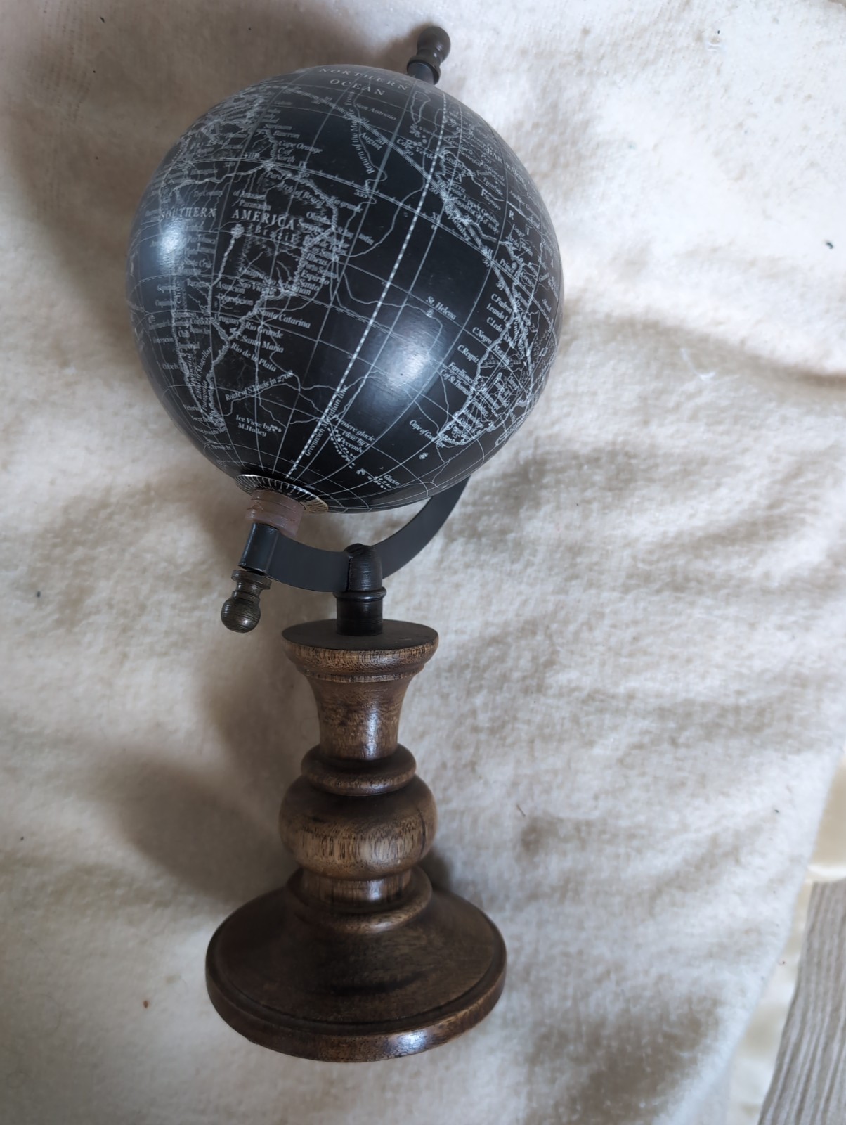 World Desk Globe 12" Black Metal, & Spinning, on Wood Base, Elegant Vintage-Look