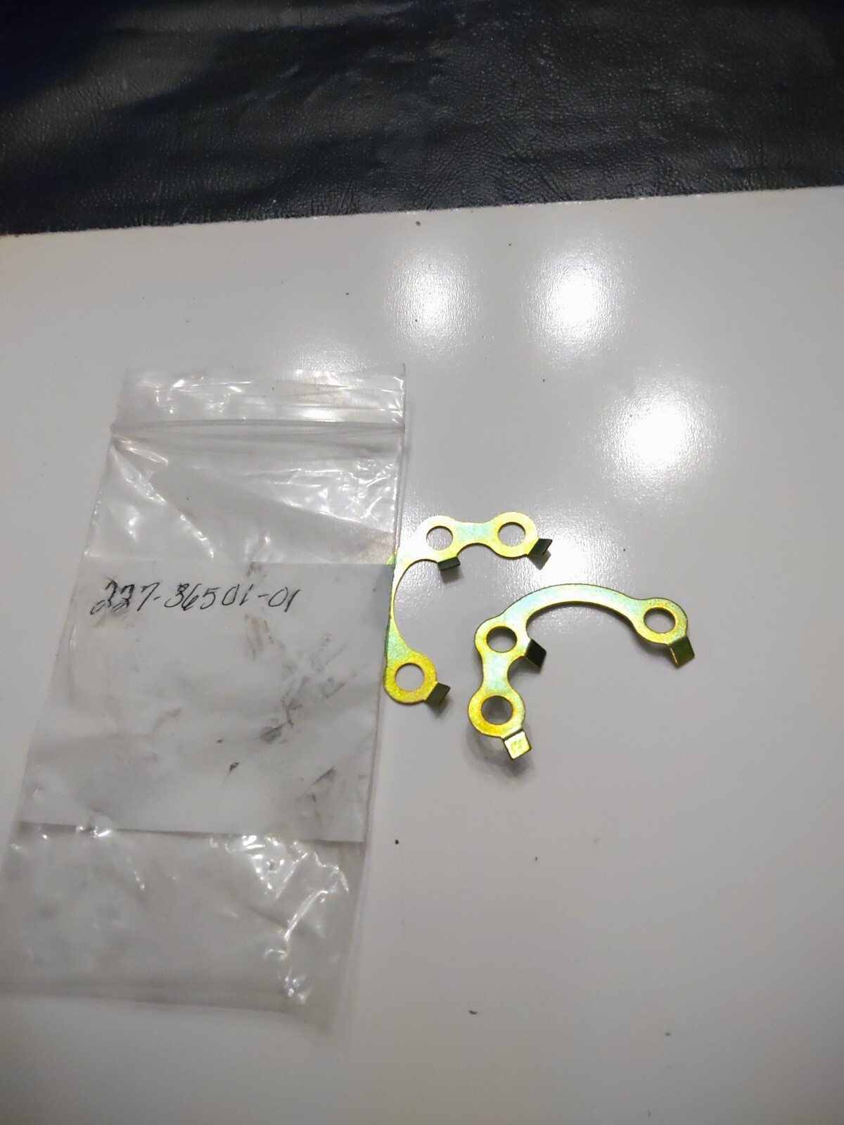(2) New Genuine Subaru  Makita 2273650101 LOCK WASHERS FOR AIRCLEANER