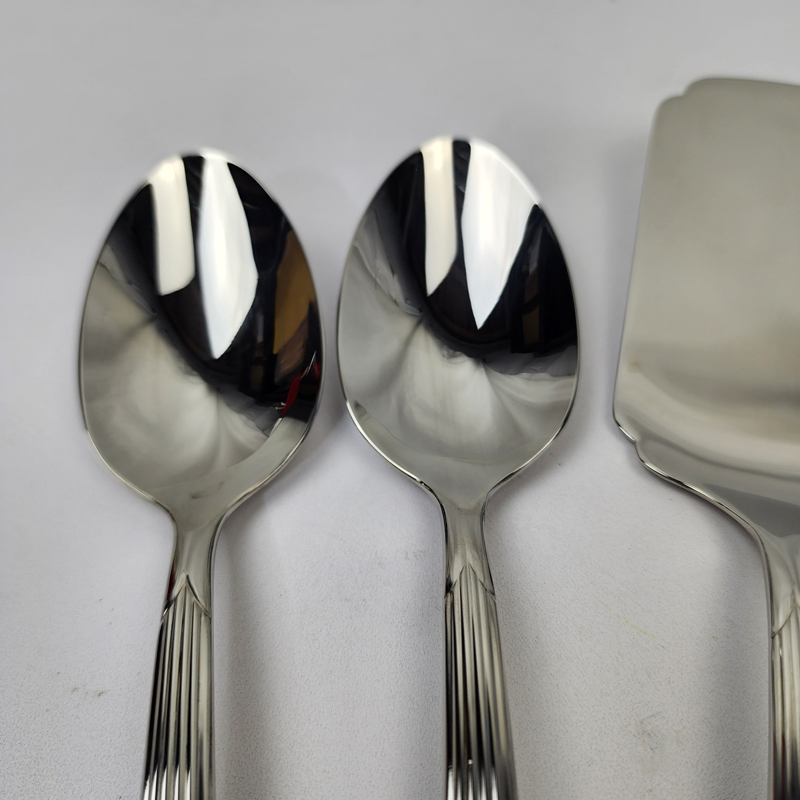 Lenox Stainless Flatware 18/10 Kennedy Serving Set 7pc Grooved Handle Glossy