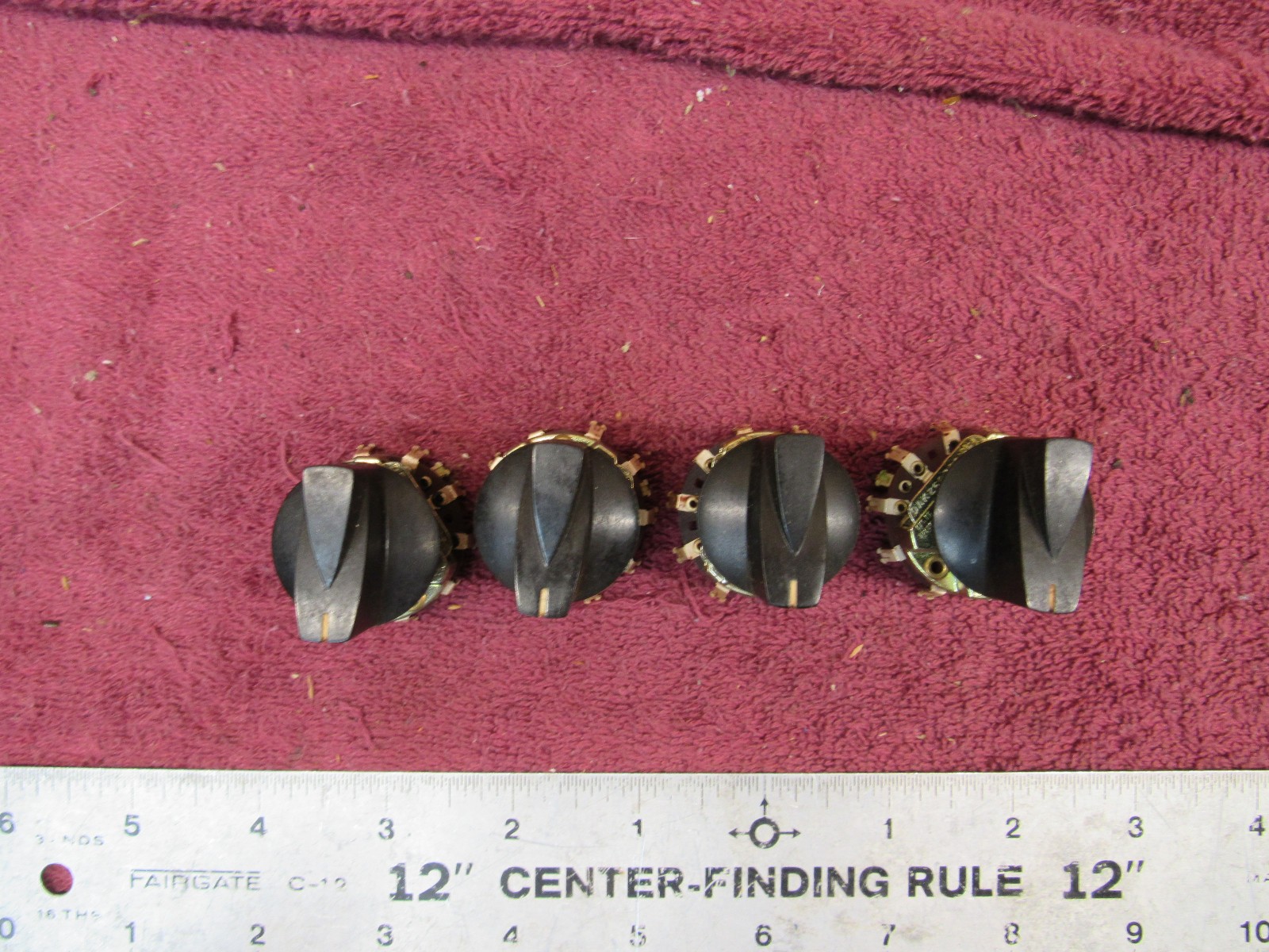 (4) OAK INDUSTRIES - 269789-BF1 Wafer Rotary Switch 1 Pole 10 Position + Knobs