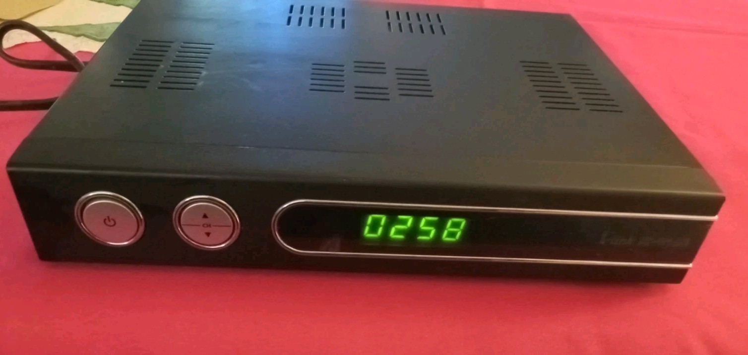 iLink Is-9100 i Link FTA Receiver 8000 9000 Free To Air Tv Tuner No Remote
