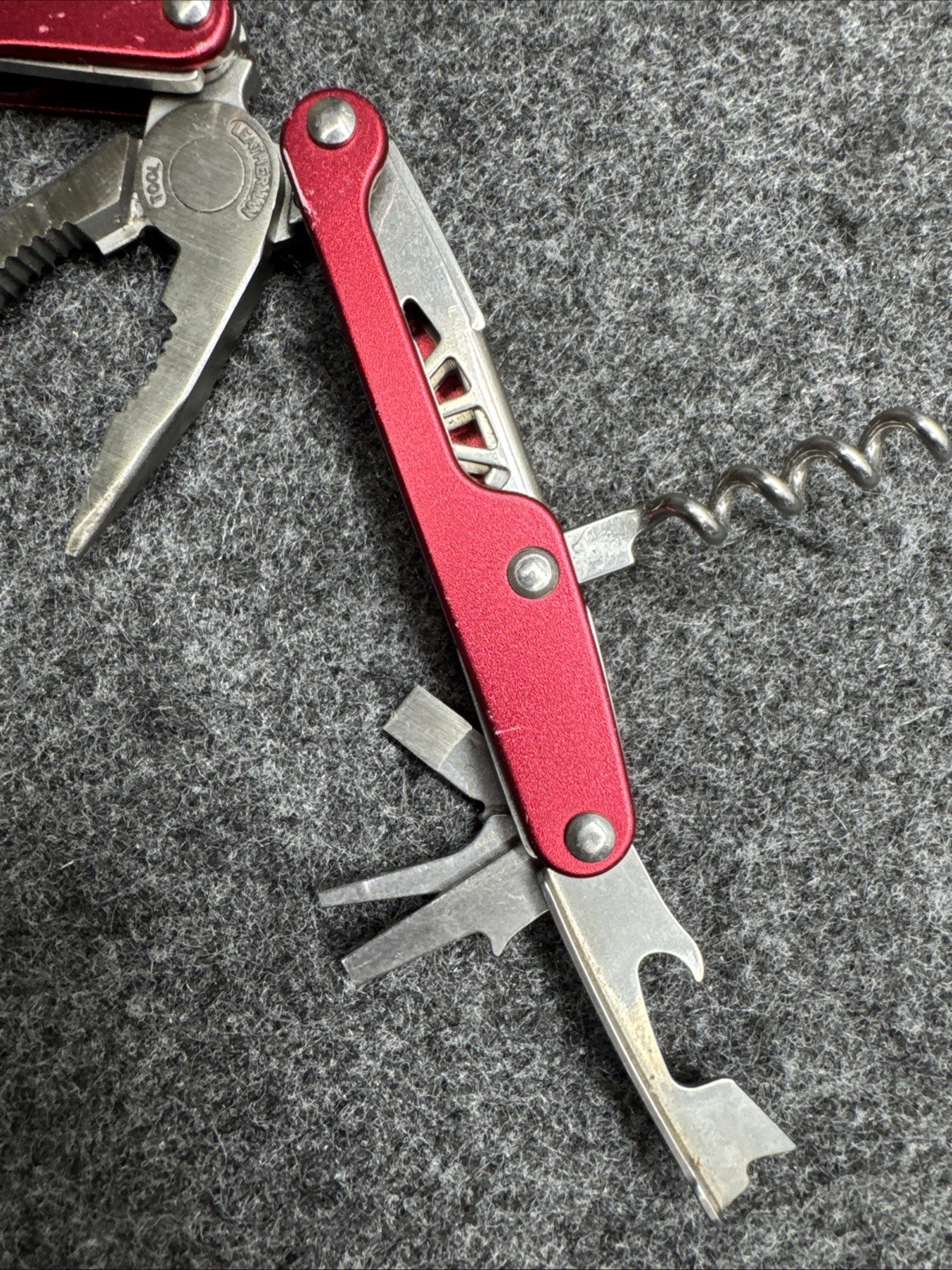 Rare Leatherman Red Multi Tool Hunting /Camping