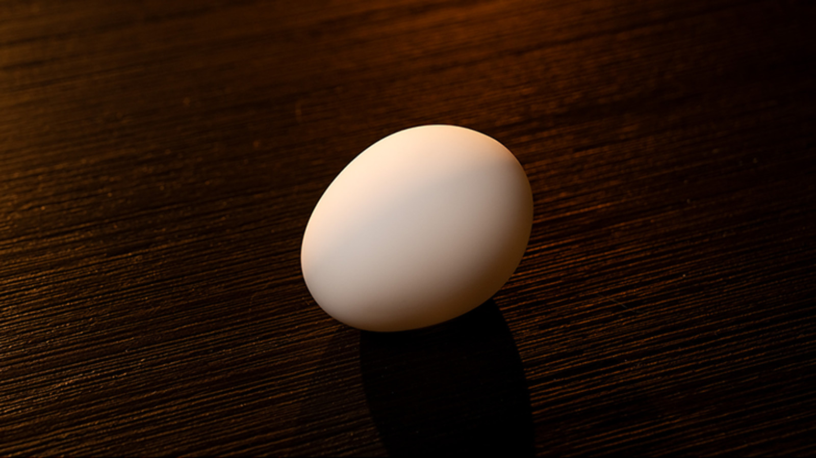 The Egg by Murphy's Magic