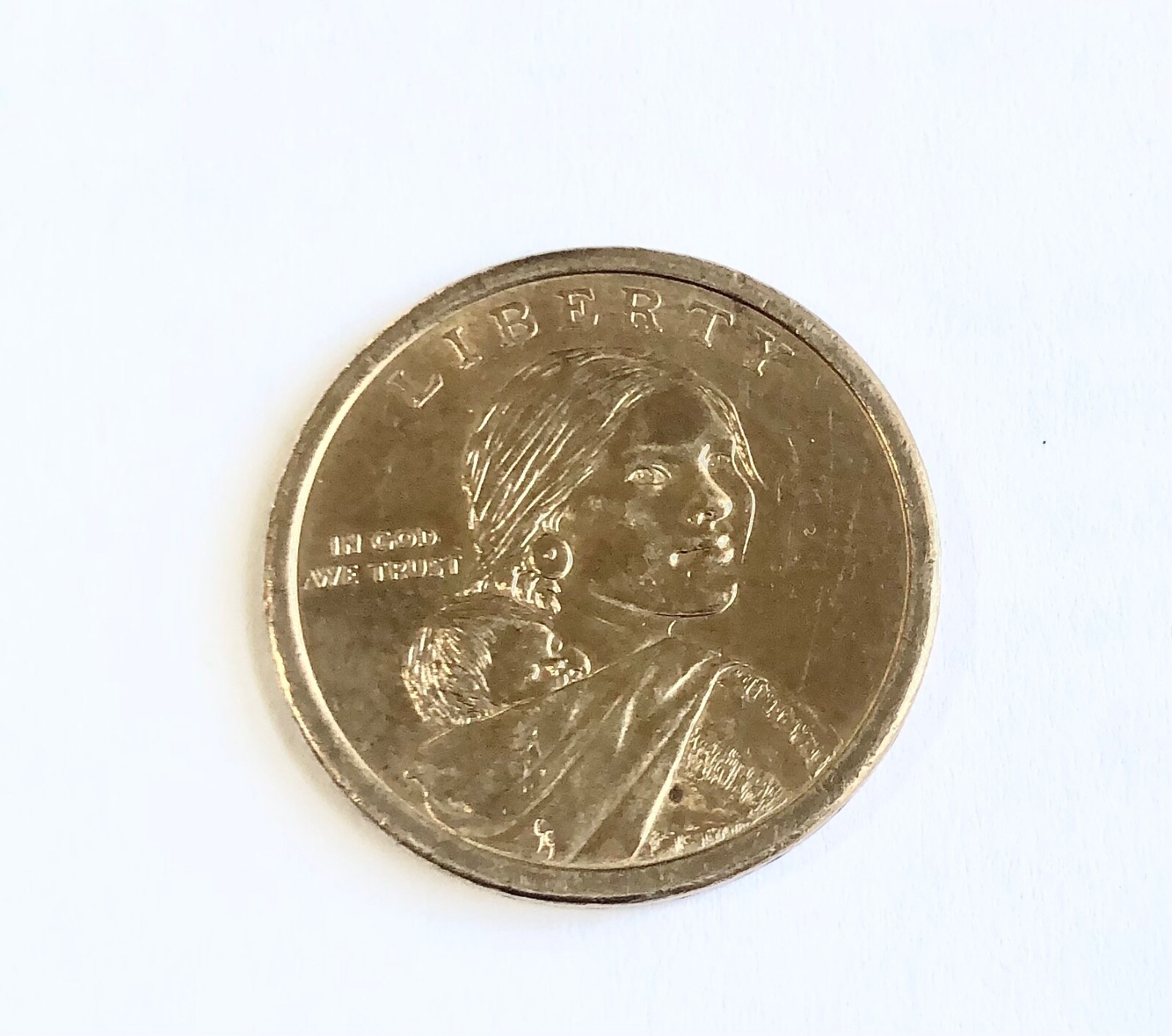 Coins Sacagawea 2009 p dollar. Almost mint condition. Great luster, fine detail.