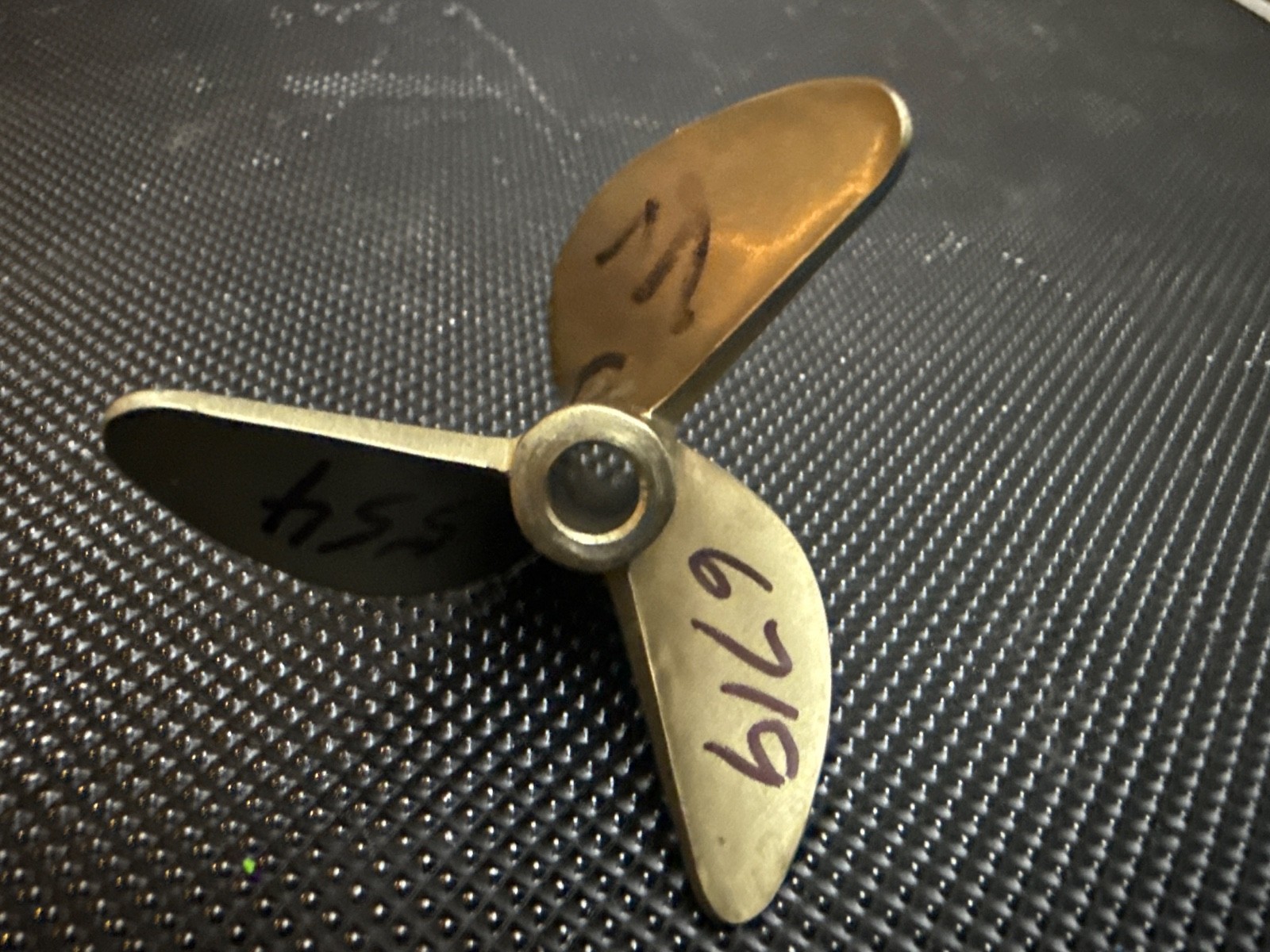 #112 Brass  6719/ 554  1/4'' Propeller 67mm  3 bladed Prop RC Boat