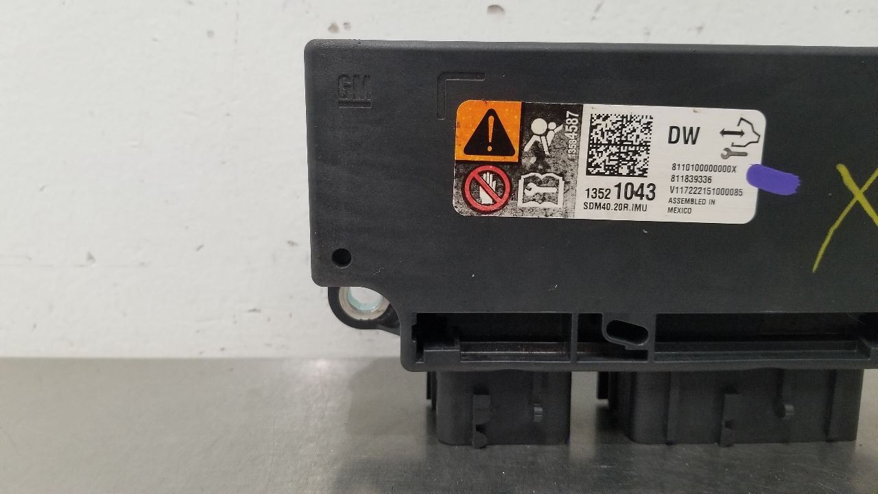 17 CHEVY TAHOE SRS CONTROL MODULE 13584587