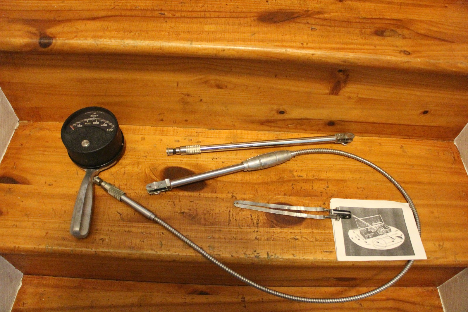 Vintage Alnor Pyrocon Thermocouple Pyrometer Surface Temperature Kit with case
