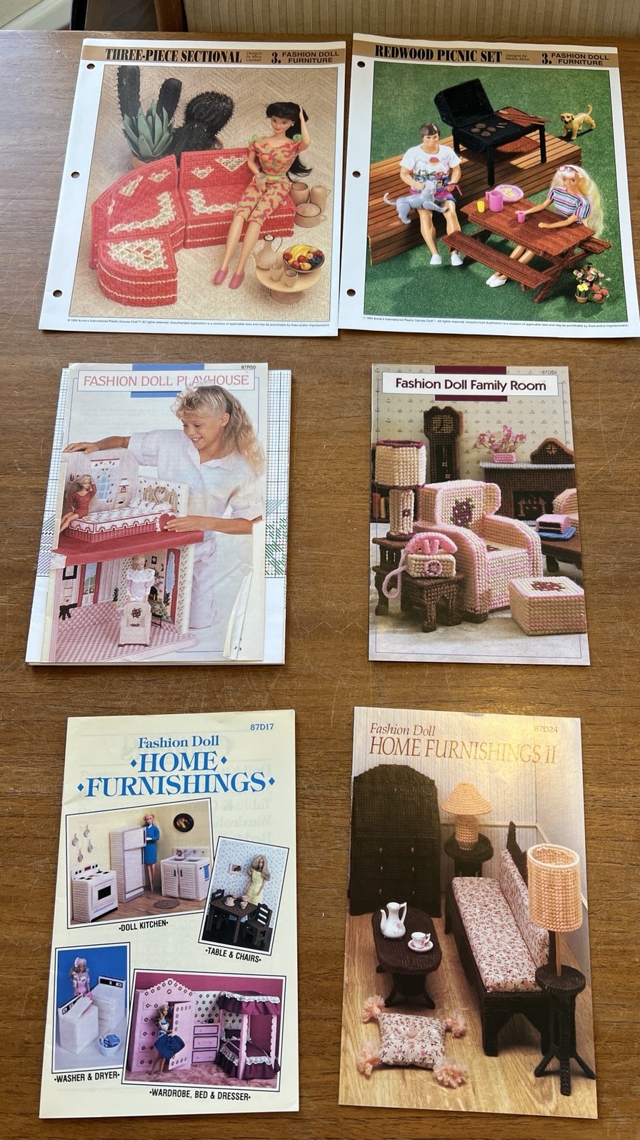 Annie's Attic International Plastic Canvas Club Binder With 54 Patterns