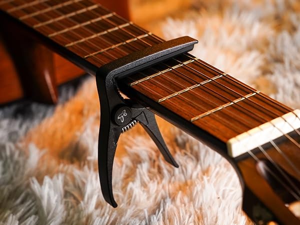 Lightweight Metal Capo for Classical Guitars - Premium Black for Nylon Strings