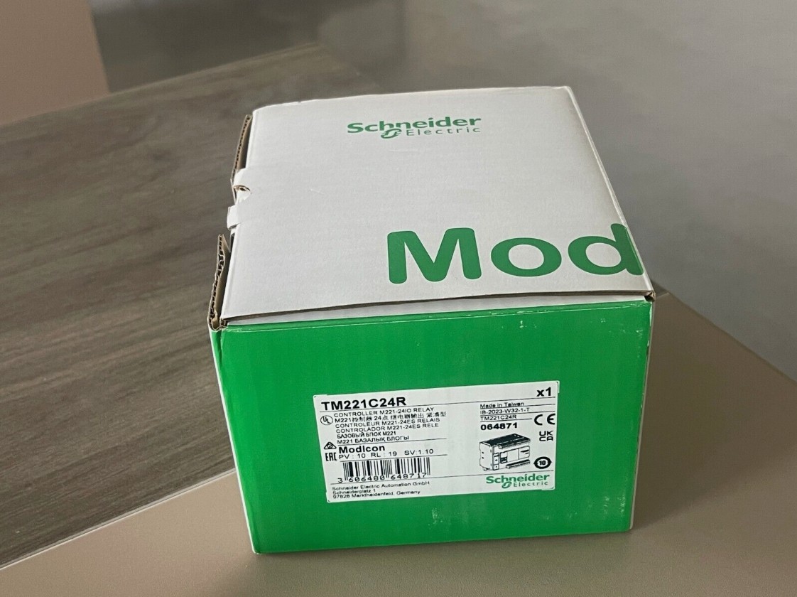 NEW Unopened TM221C24R Schneider PLC TM221C24R Factory Sealed Free Shipping