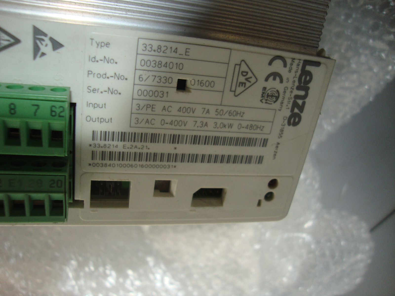 Lenze 33.8214_E frequency converter 3.0K