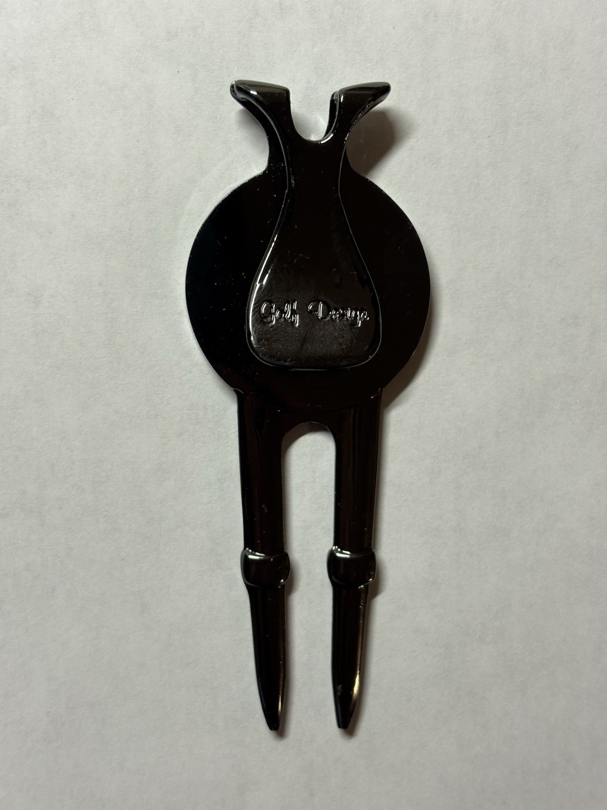 Oakland Hills Country Club Authentic Members Divot Tool & 1" Coin Golf Marker