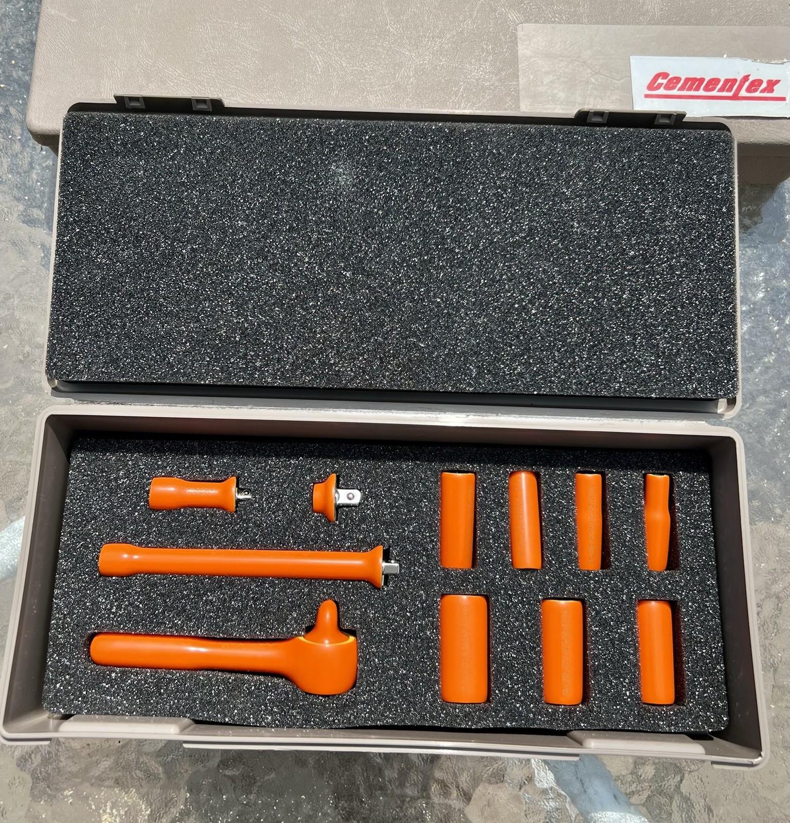 Unused 11-Piece Deep Wall Socket Set, ⅜" Drive, Cementex ISS38-11L Insulated
