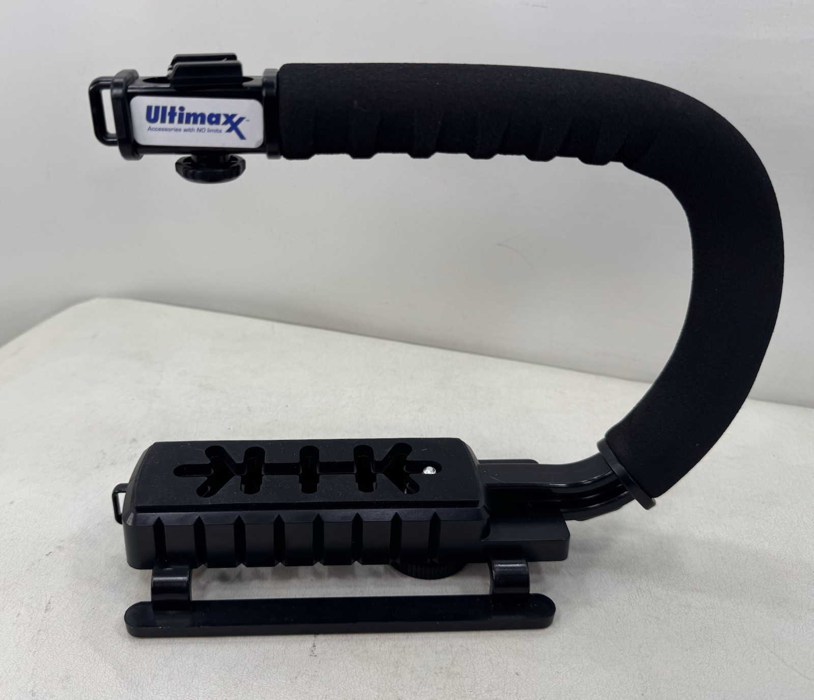Ultimaxx Professional Camera Video Grip Handheld Stabilizer & Cold-Shoe Mount