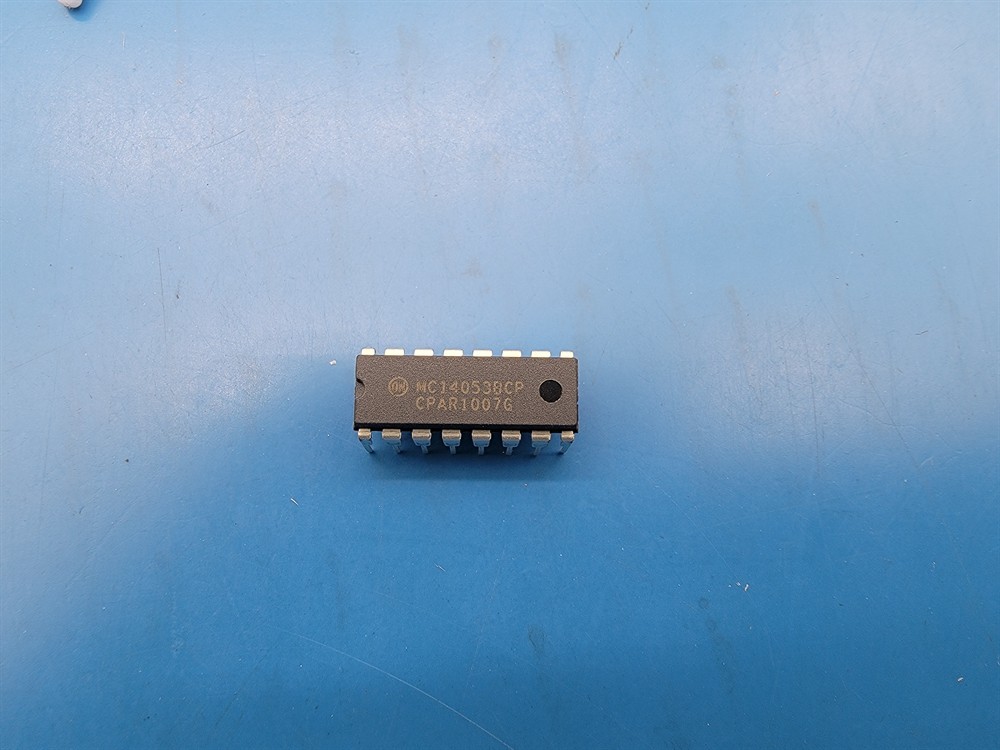 New (32pcs) MC14053BCPG ONSEMI IC Logic