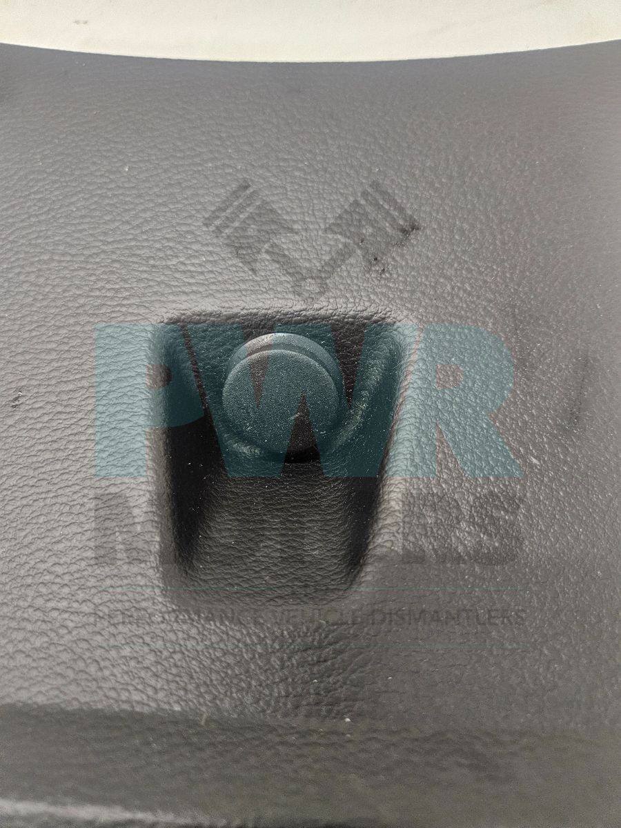 BMW X1 E84 Centre Console Rear 12V Socket Electrical Outlet Trim 9255221