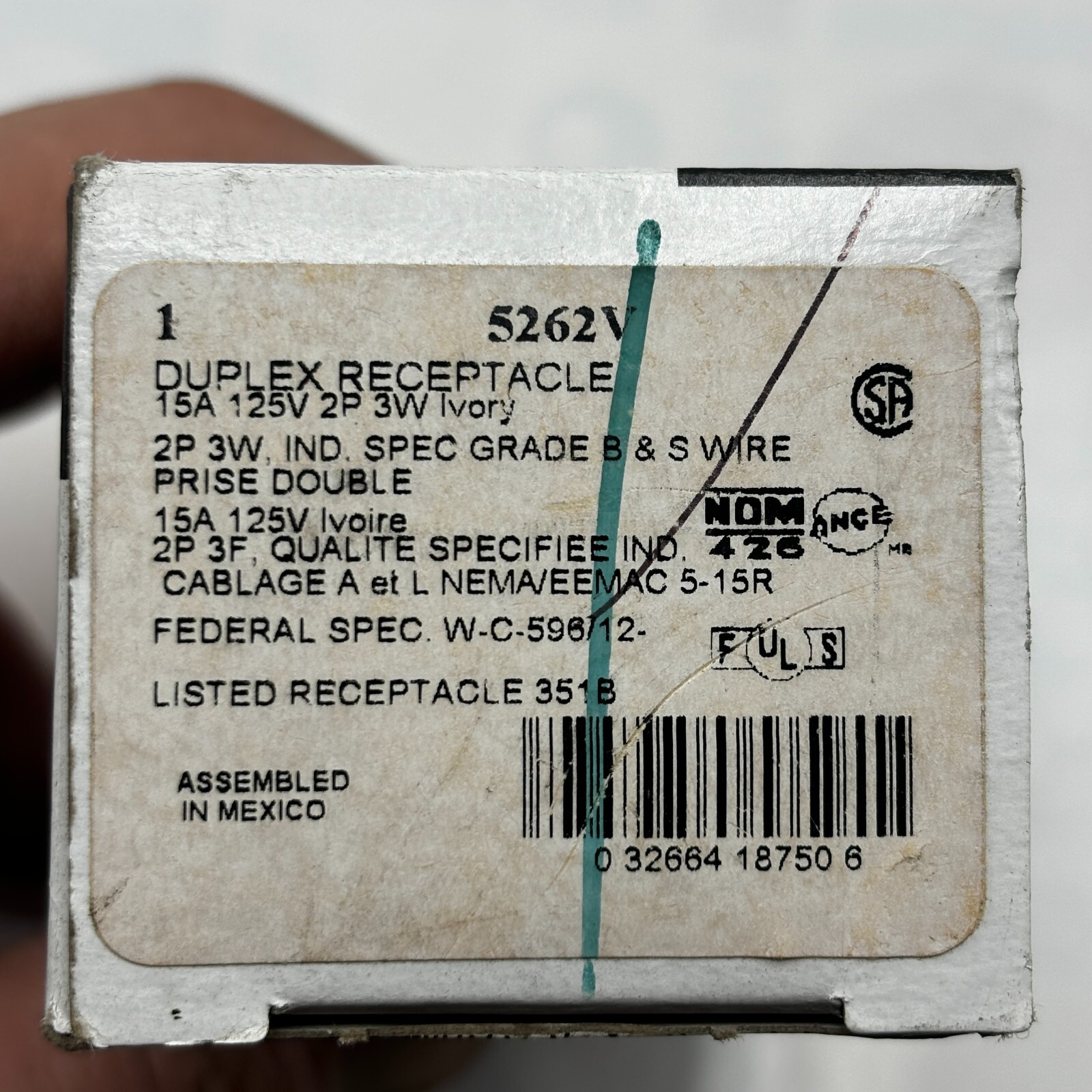 Cooper 5262V Receptacle Duplex 15A 125V 2P 3F ⭐
