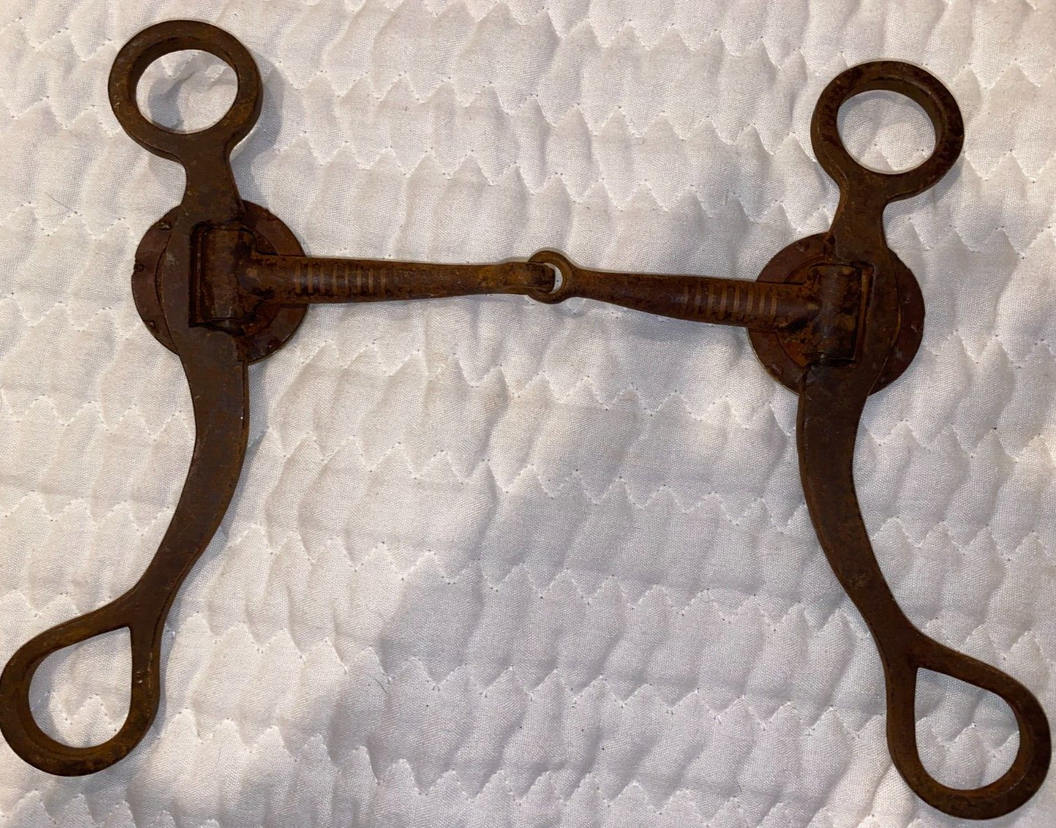 5 1/4'' BROWN IRON DOTTED TEXAS STAR WESTERN SNAFFLE BIT