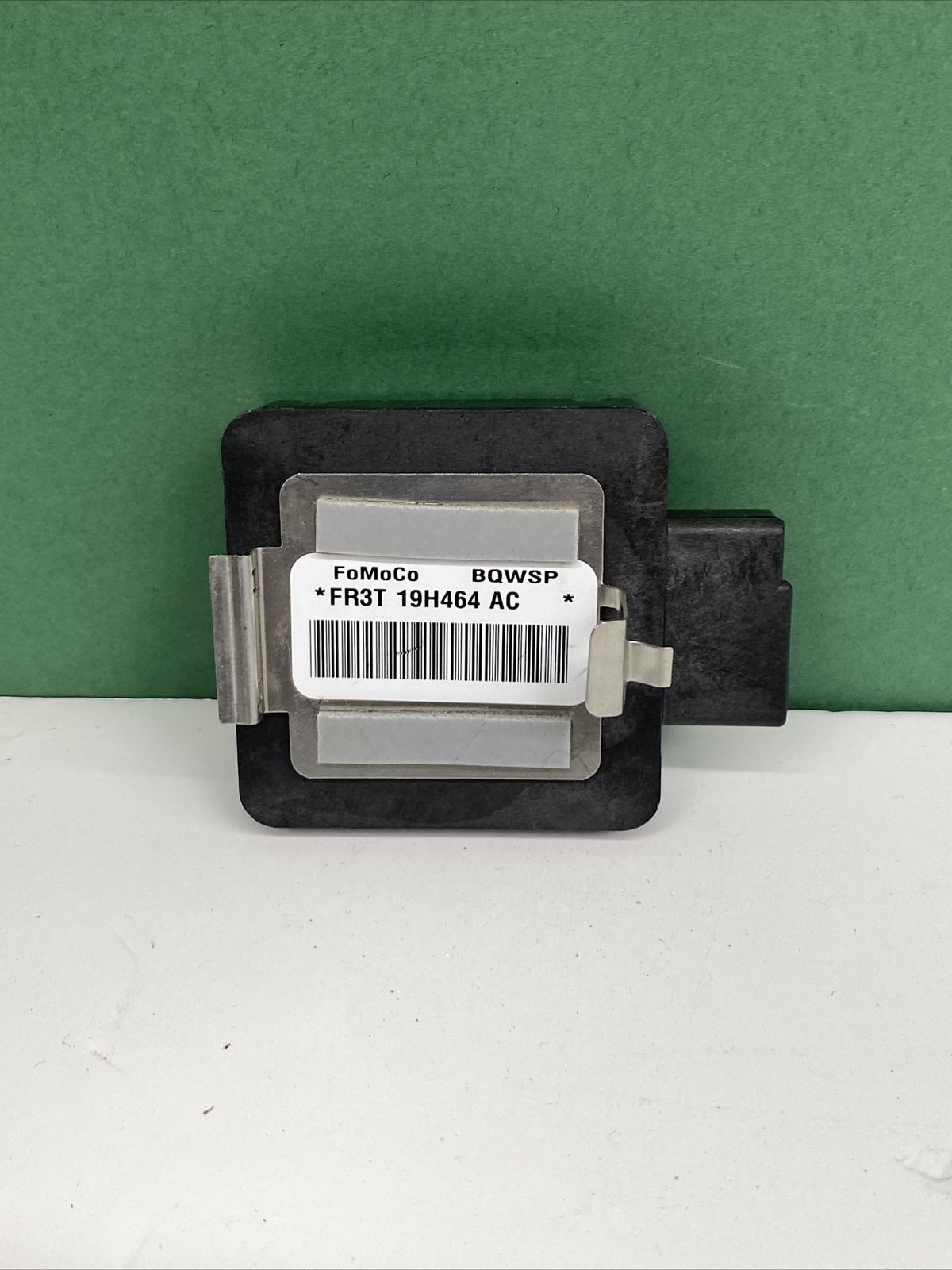 2015 Ford Mustang AC Antena Module Dash Top Control FR3T-19H464-AC OEM