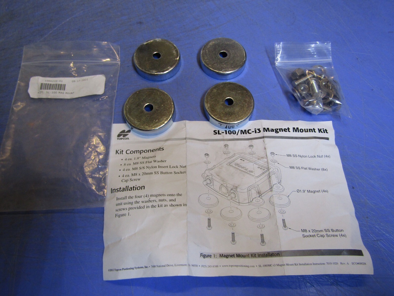 1 – TOPCOM SL-100 / MC-i3 Mag Mount Kit for SL-100 & MCi 1000220-01. New in Bag